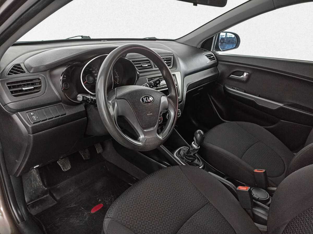 Купить Kia Rio с пробегом. Фото: #15