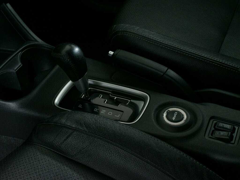 Купить Mitsubishi Outlander с пробегом. Фото: #13