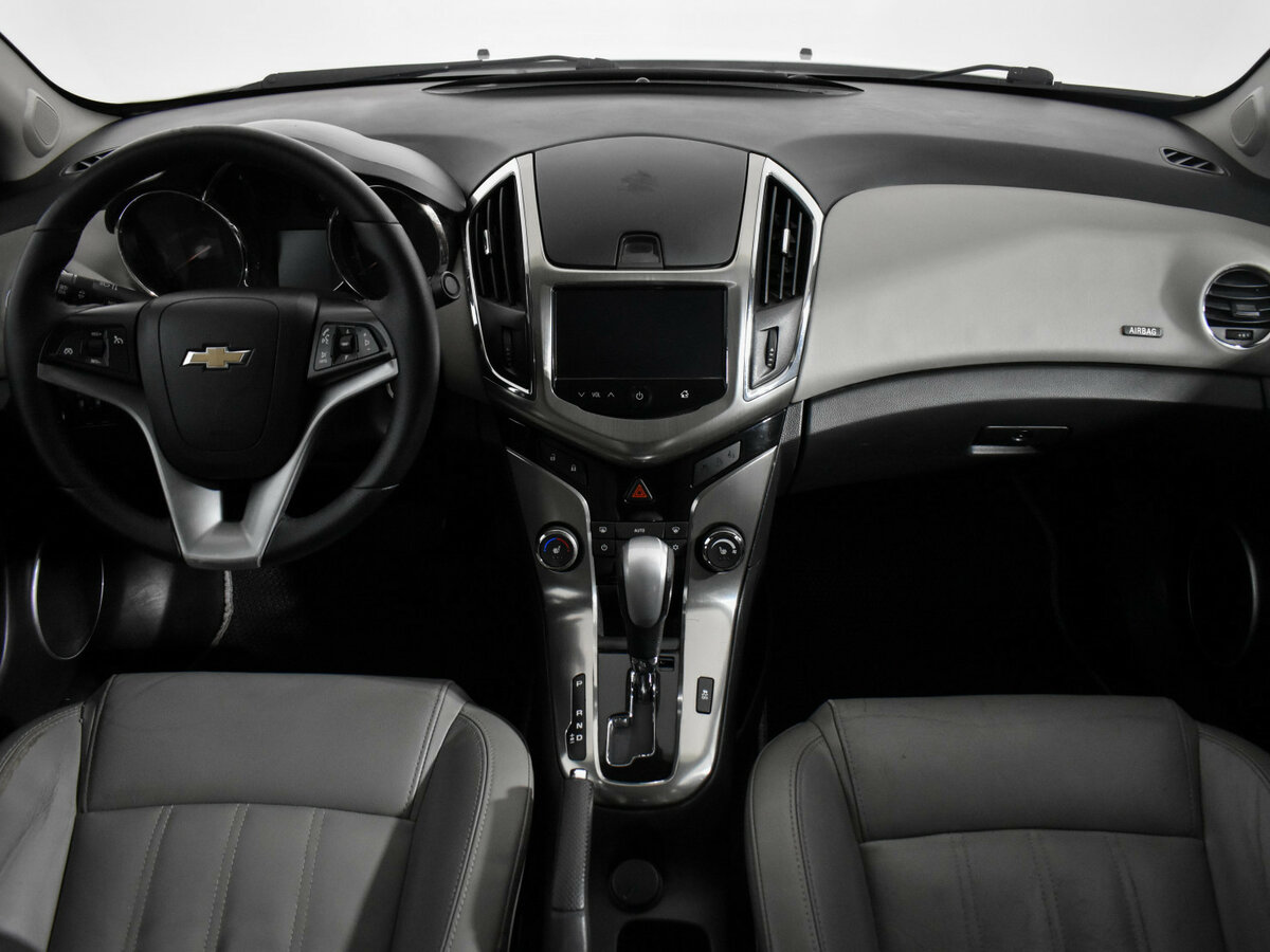 Купить Chevrolet Cruze с пробегом. Фото: #10