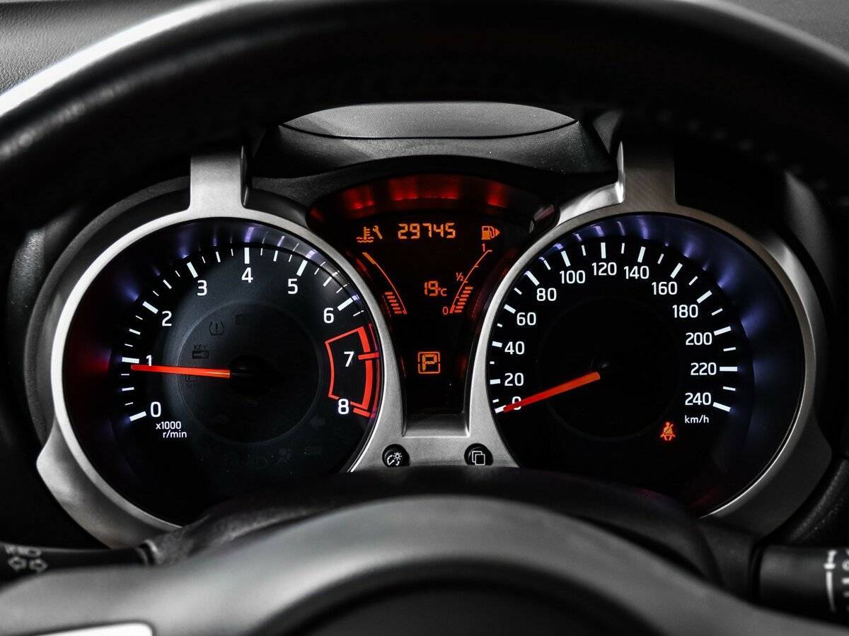 Купить Nissan Juke с пробегом. Фото: #9