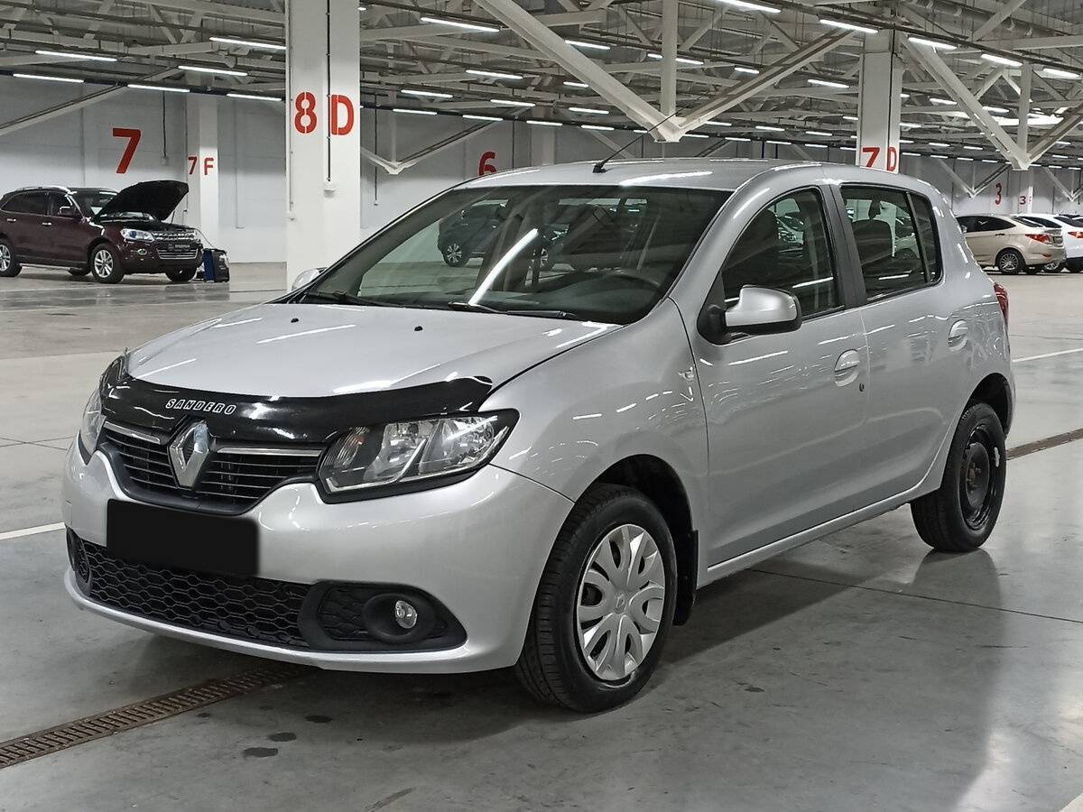 Купить Renault Sandero с пробегом. Посмотреть фото