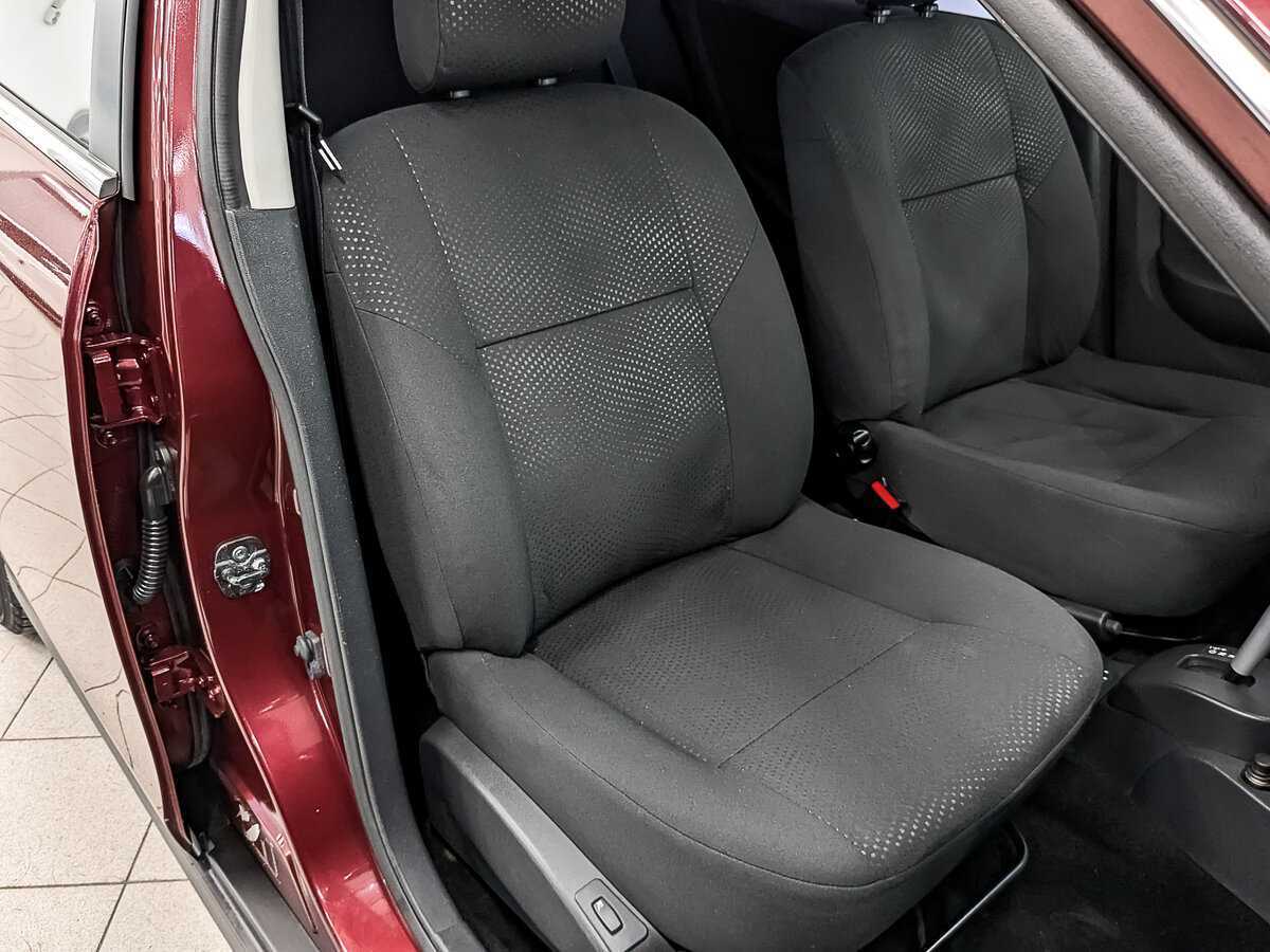 Купить Nissan Almera с пробегом. Фото: #23