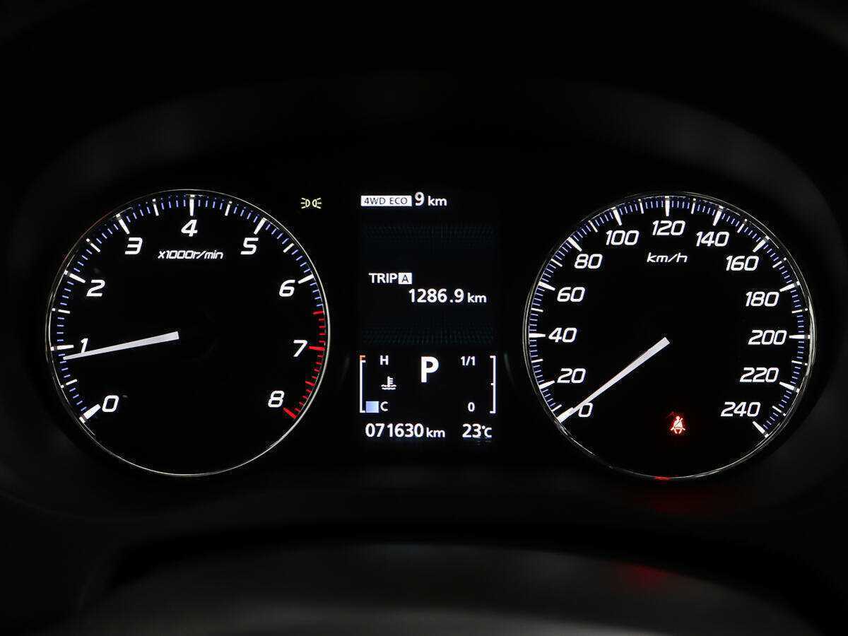 Купить Mitsubishi Outlander с пробегом. Фото: #13