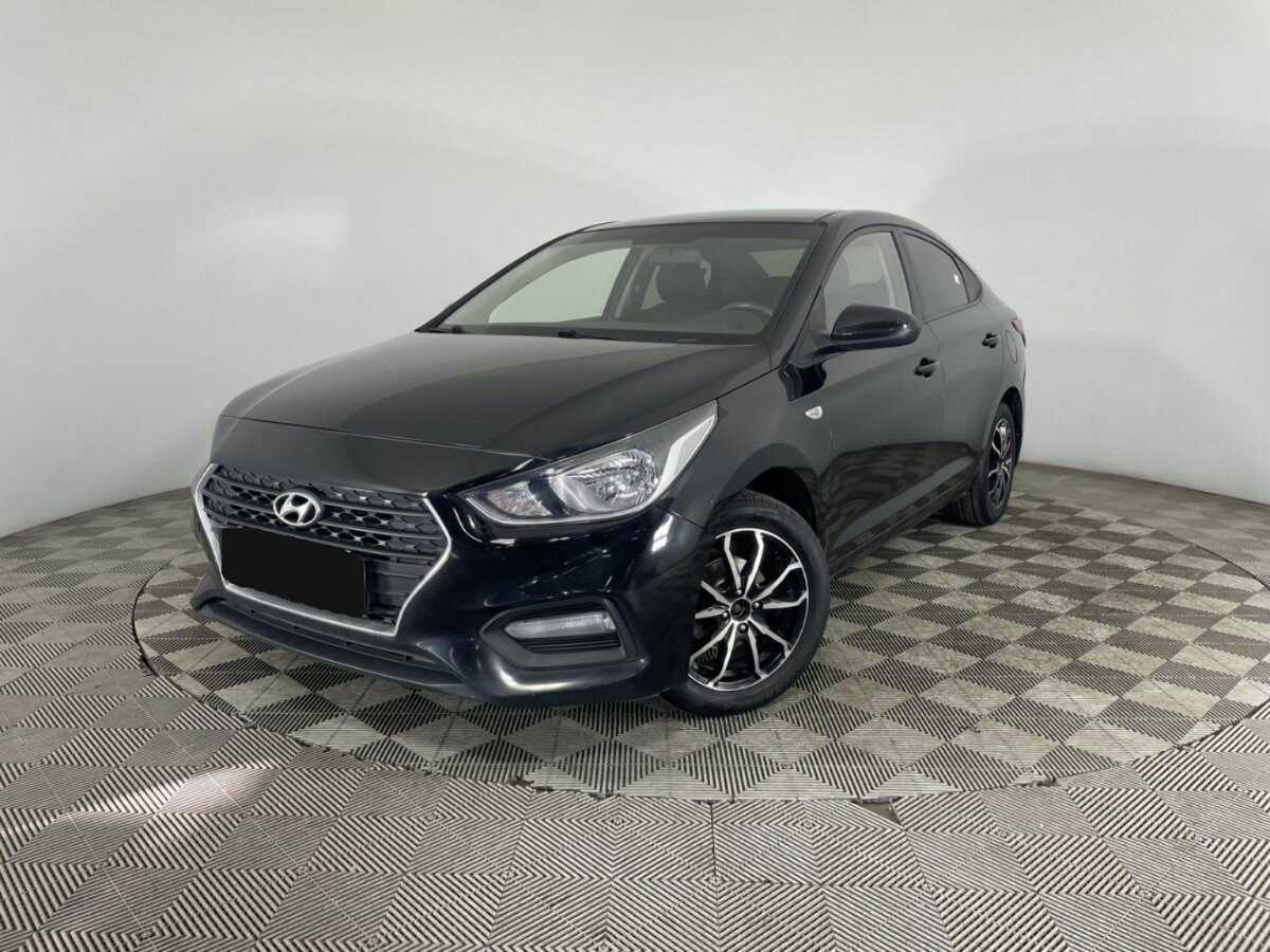 Купить Hyundai Solaris с пробегом. Фото: #0