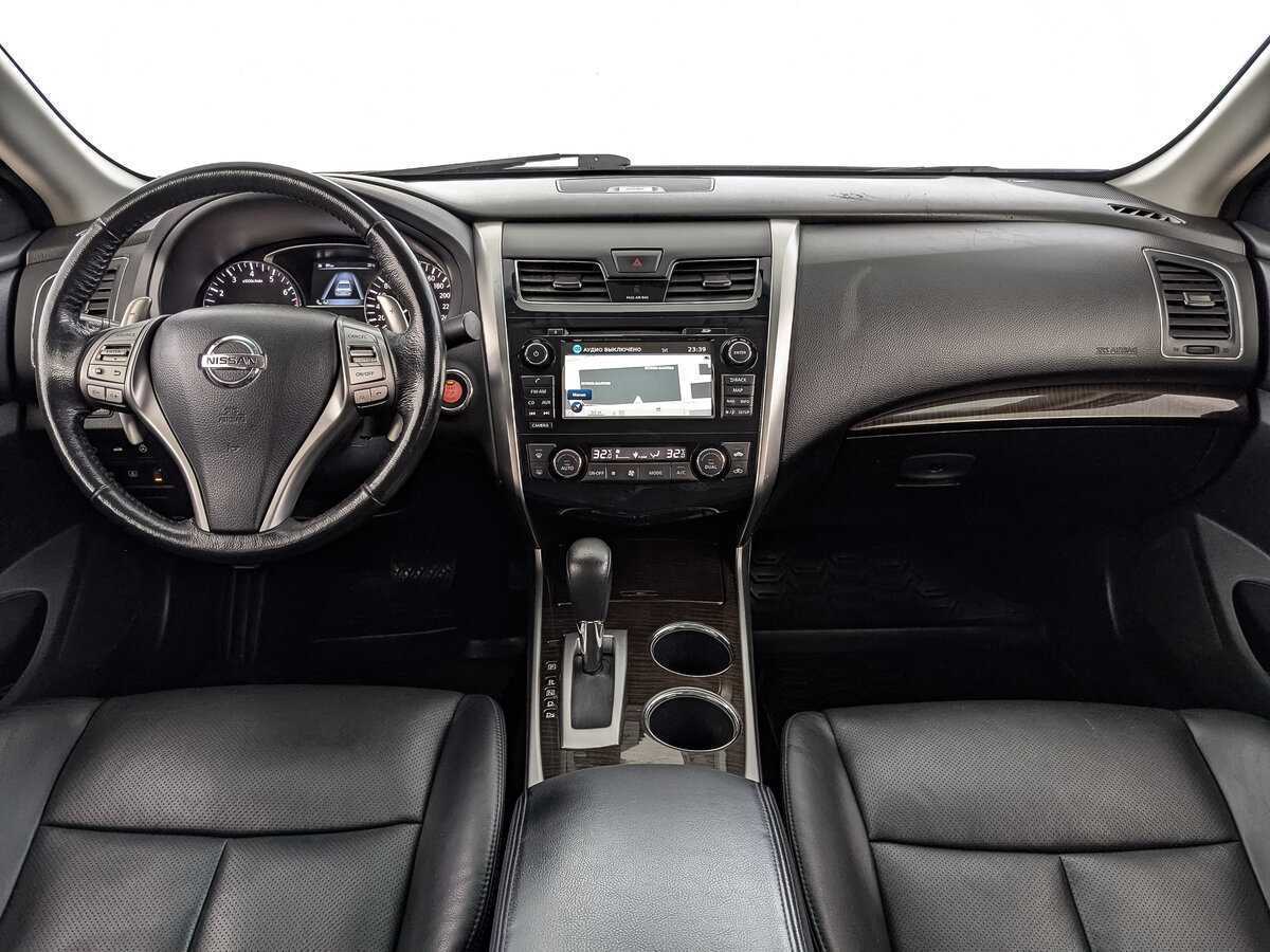 Купить Nissan Teana с пробегом. Фото: #13