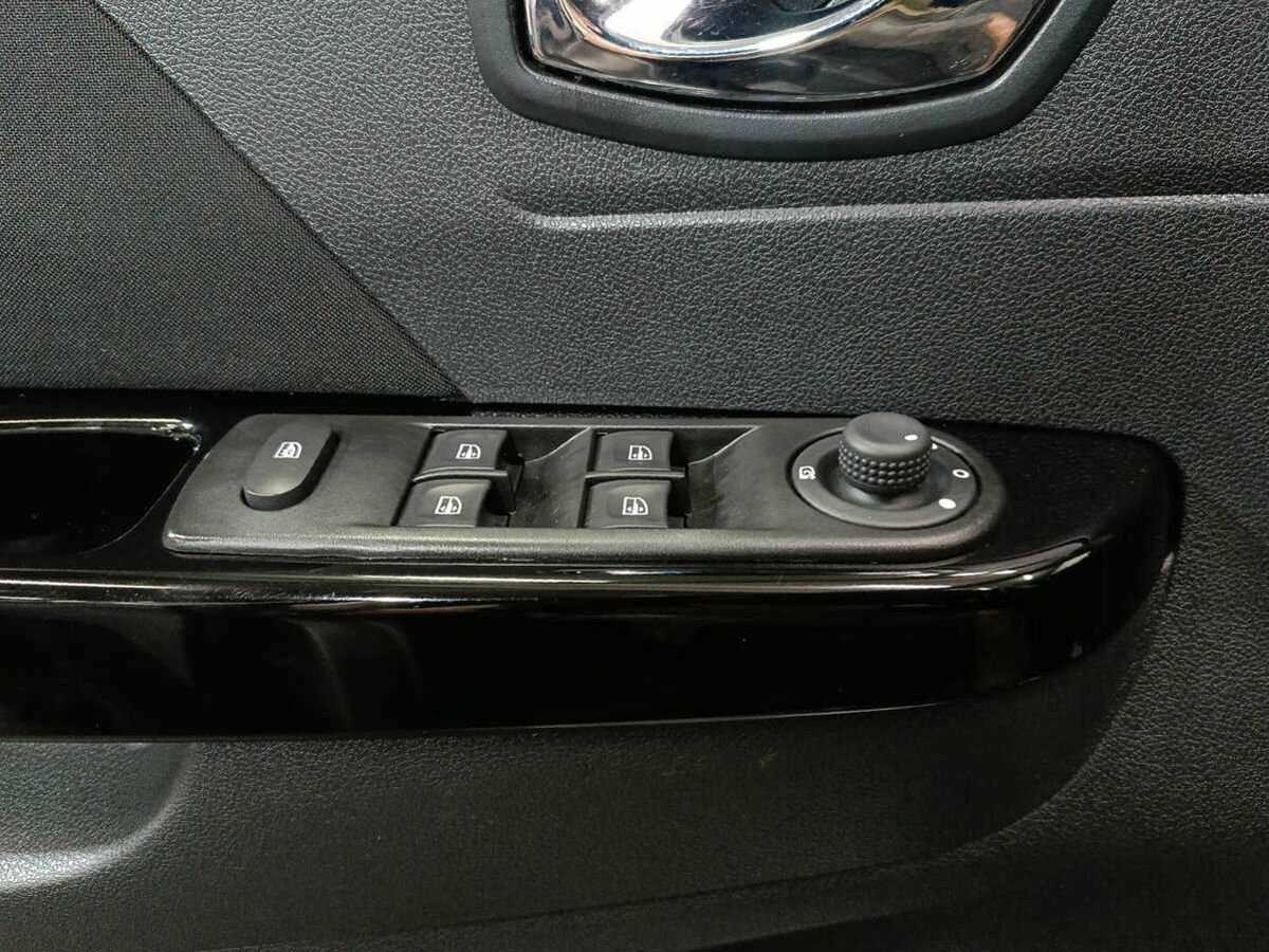 Купить Renault Kaptur с пробегом. Фото: #14