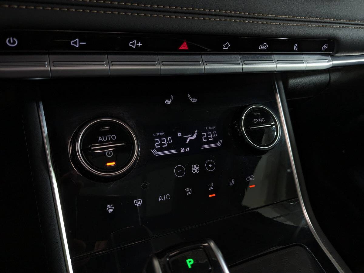 Купить Chery Tiggo 8 с пробегом. Фото: #20