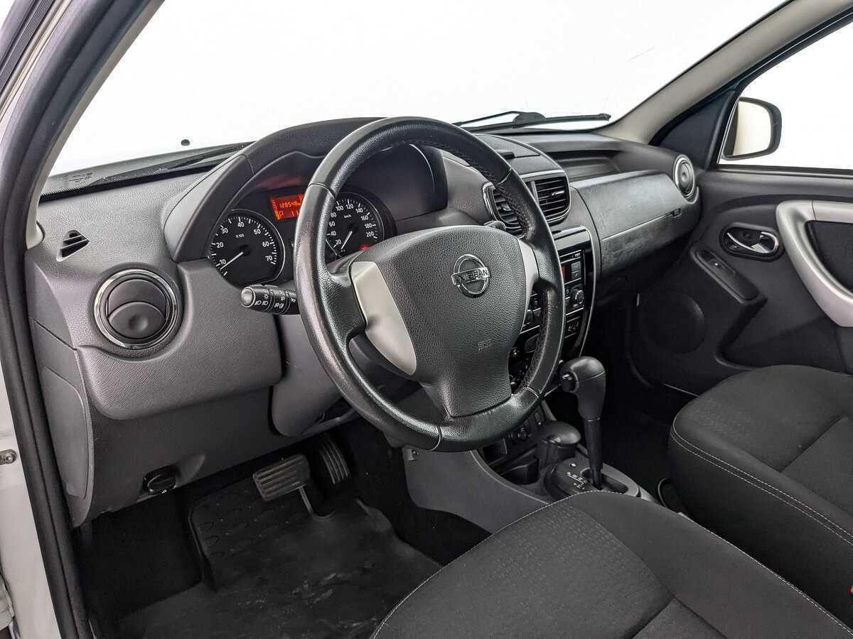 Купить Nissan Terrano с пробегом. Фото: #10