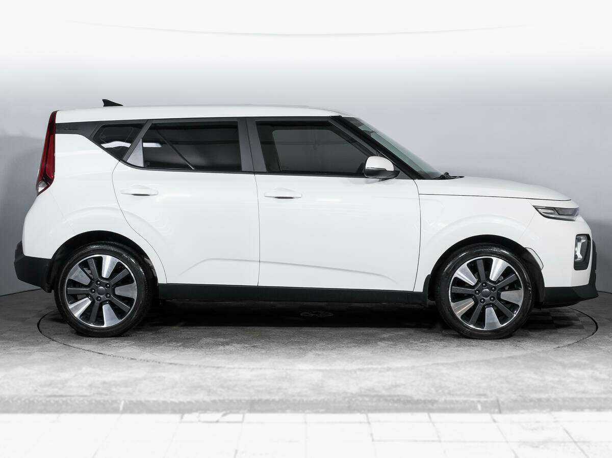 Купить Kia Soul с пробегом. Фото: #3