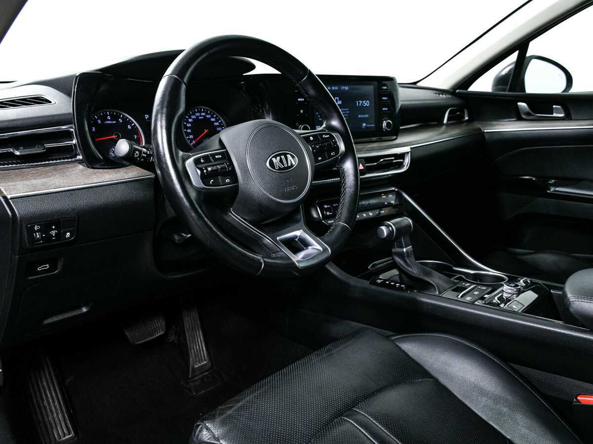 Купить Kia K5 с пробегом. Фото: #12