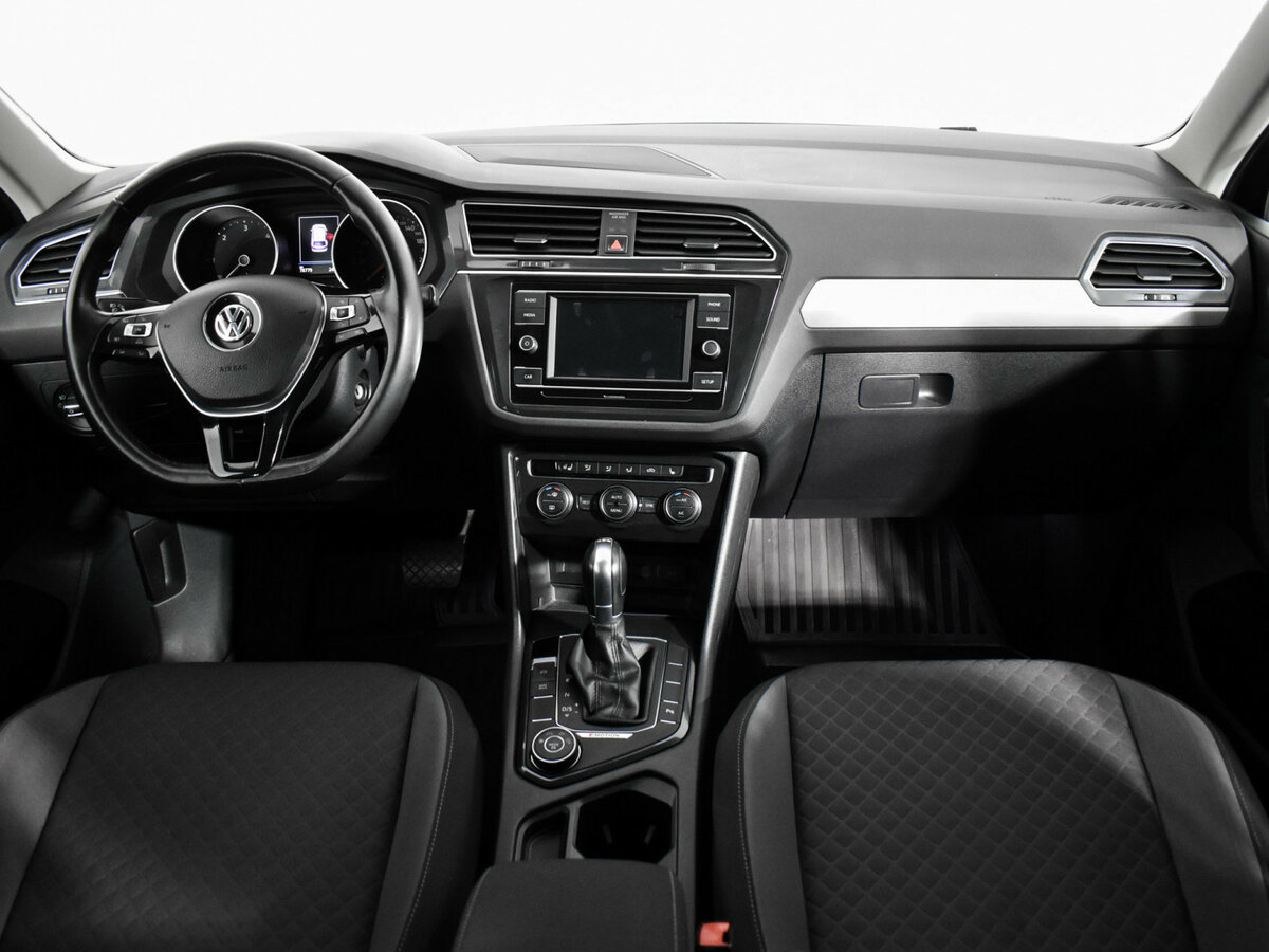Купить Volkswagen Tiguan с пробегом. Фото: #13