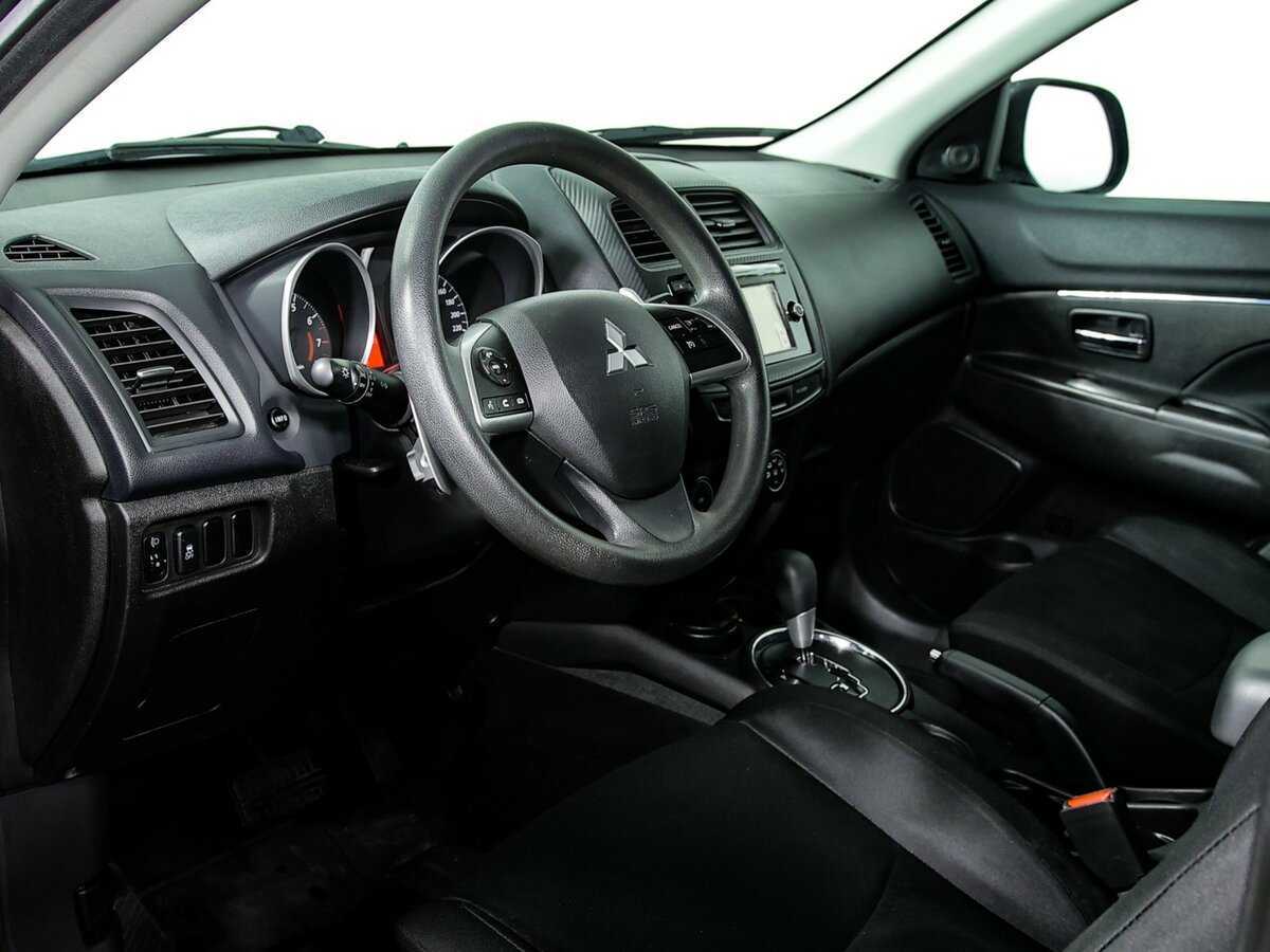 Купить Mitsubishi ASX с пробегом. Фото: #11