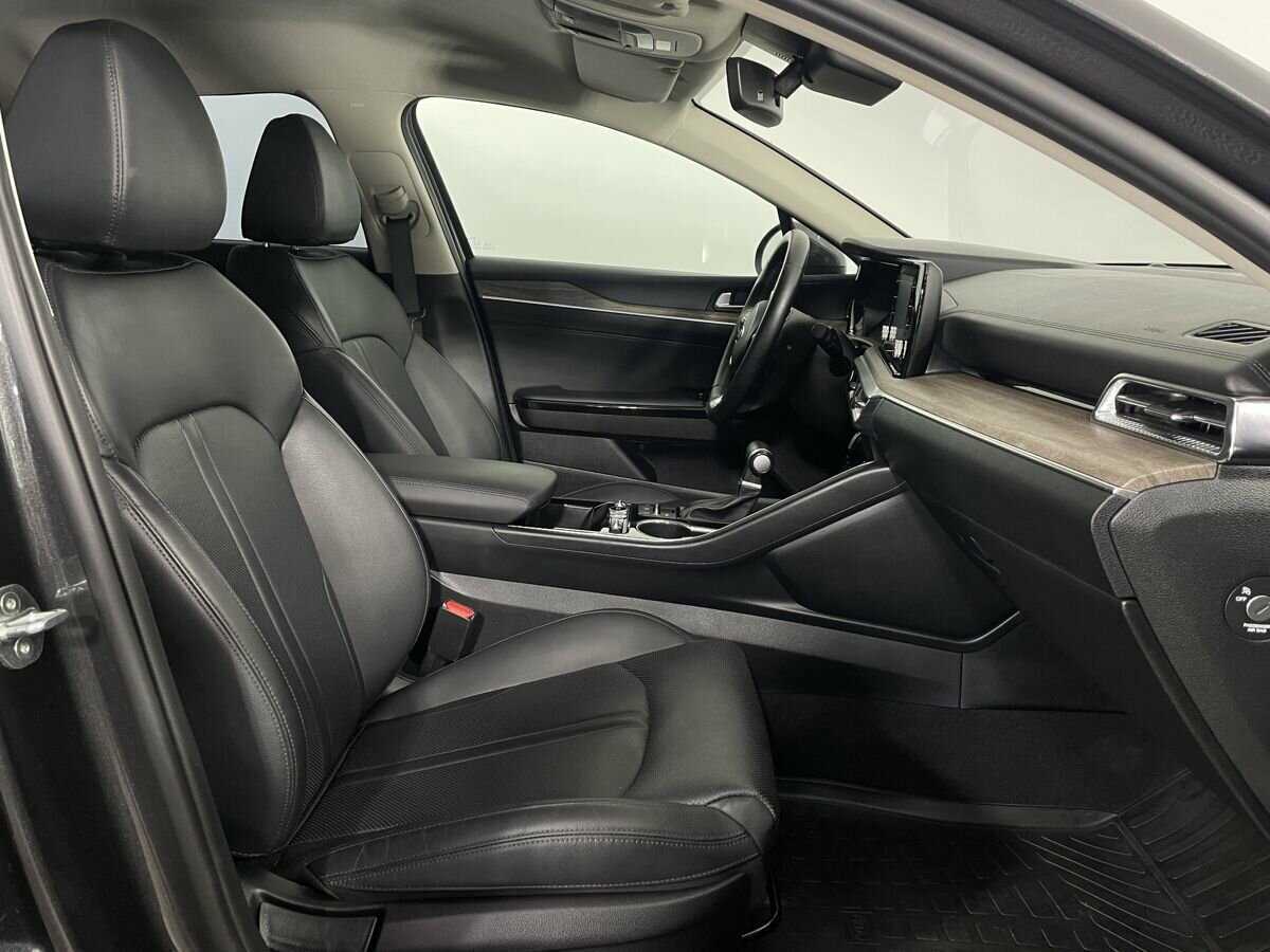 Купить Kia K5 с пробегом. Фото: #12