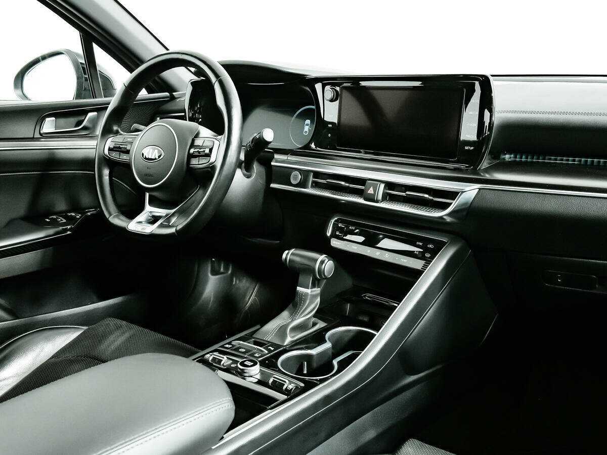 Купить Kia K5 с пробегом. Фото: #6