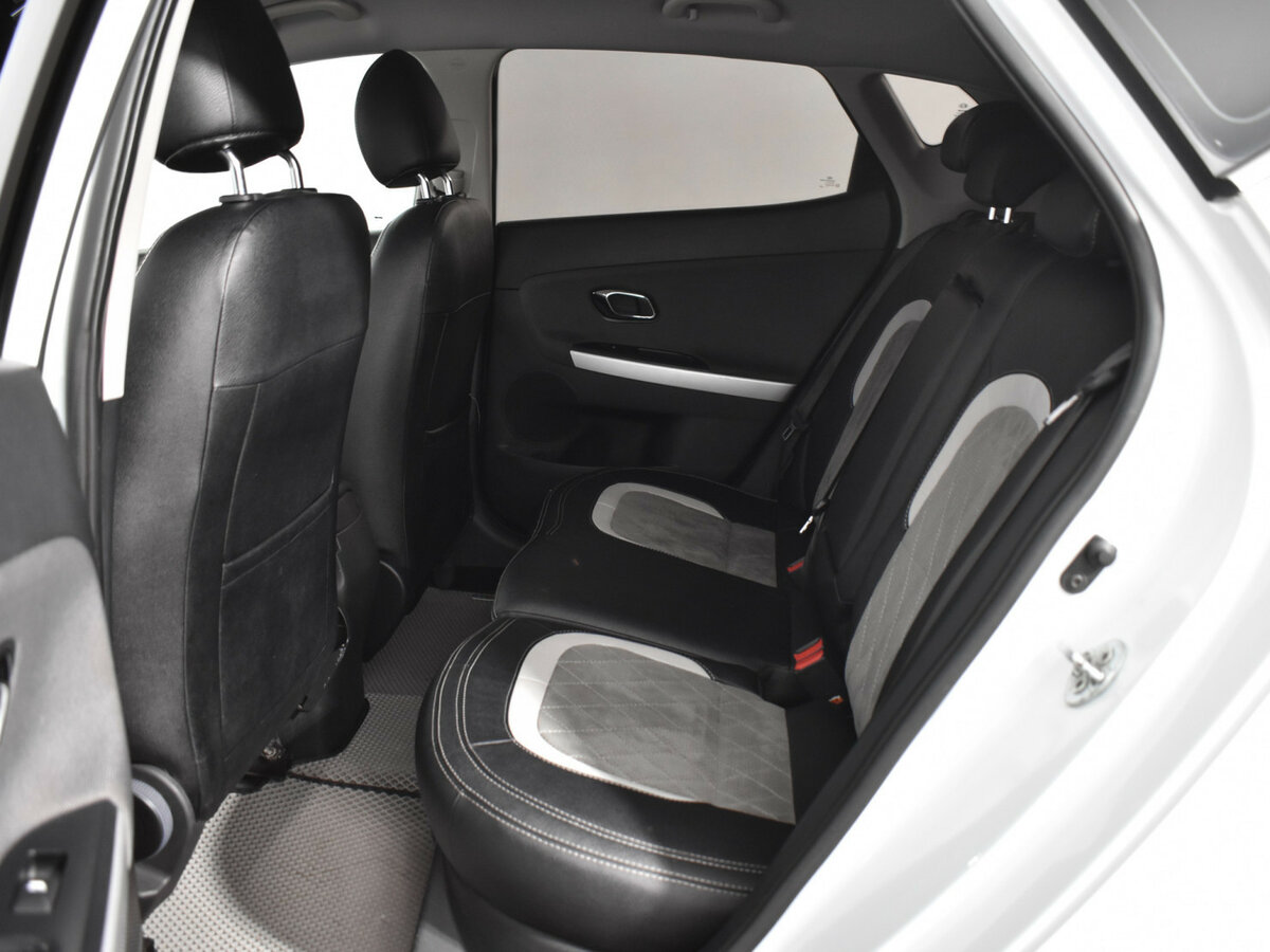 Купить Kia Ceed с пробегом. Фото: #11