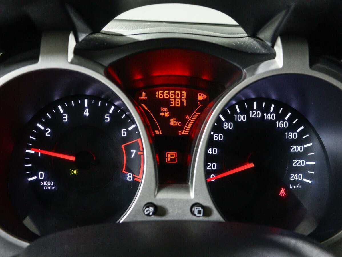 Купить Nissan Juke с пробегом. Фото: #8