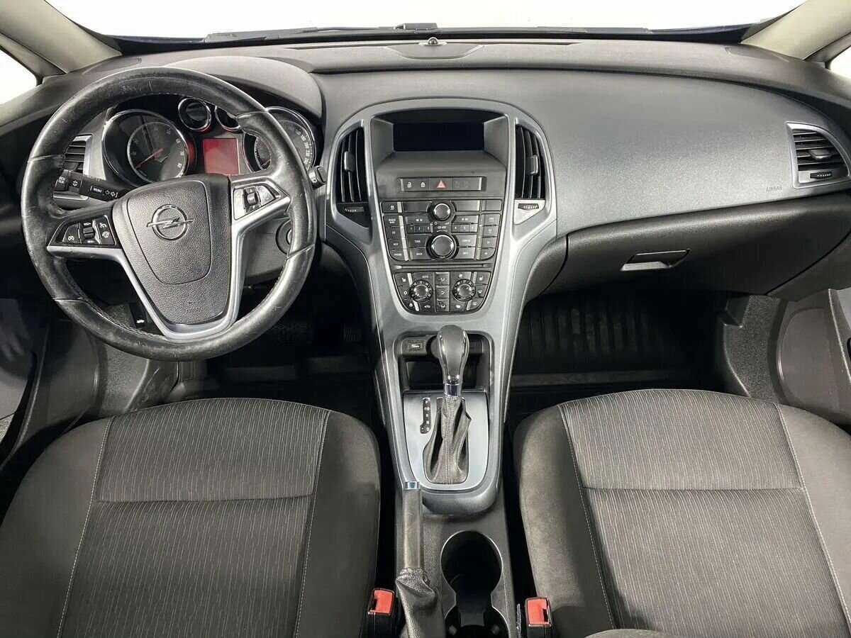 Купить Opel Astra с пробегом. Фото: #10