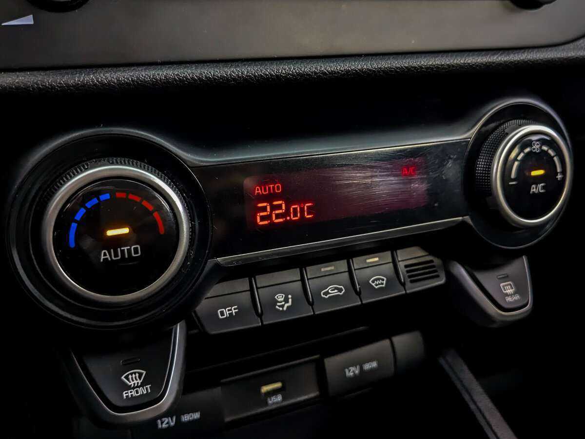 Купить Kia Rio с пробегом. Фото: #20