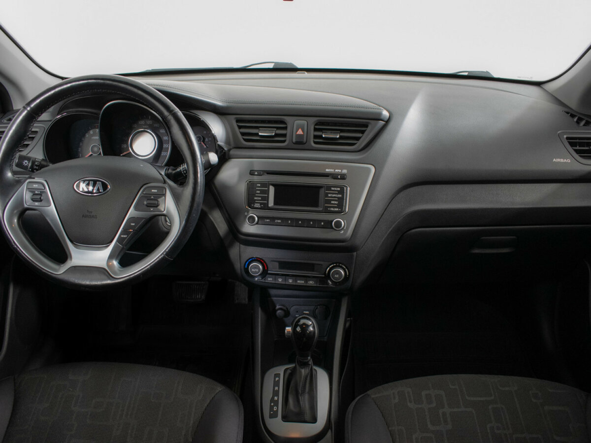 Купить Kia Rio с пробегом. Фото: #10