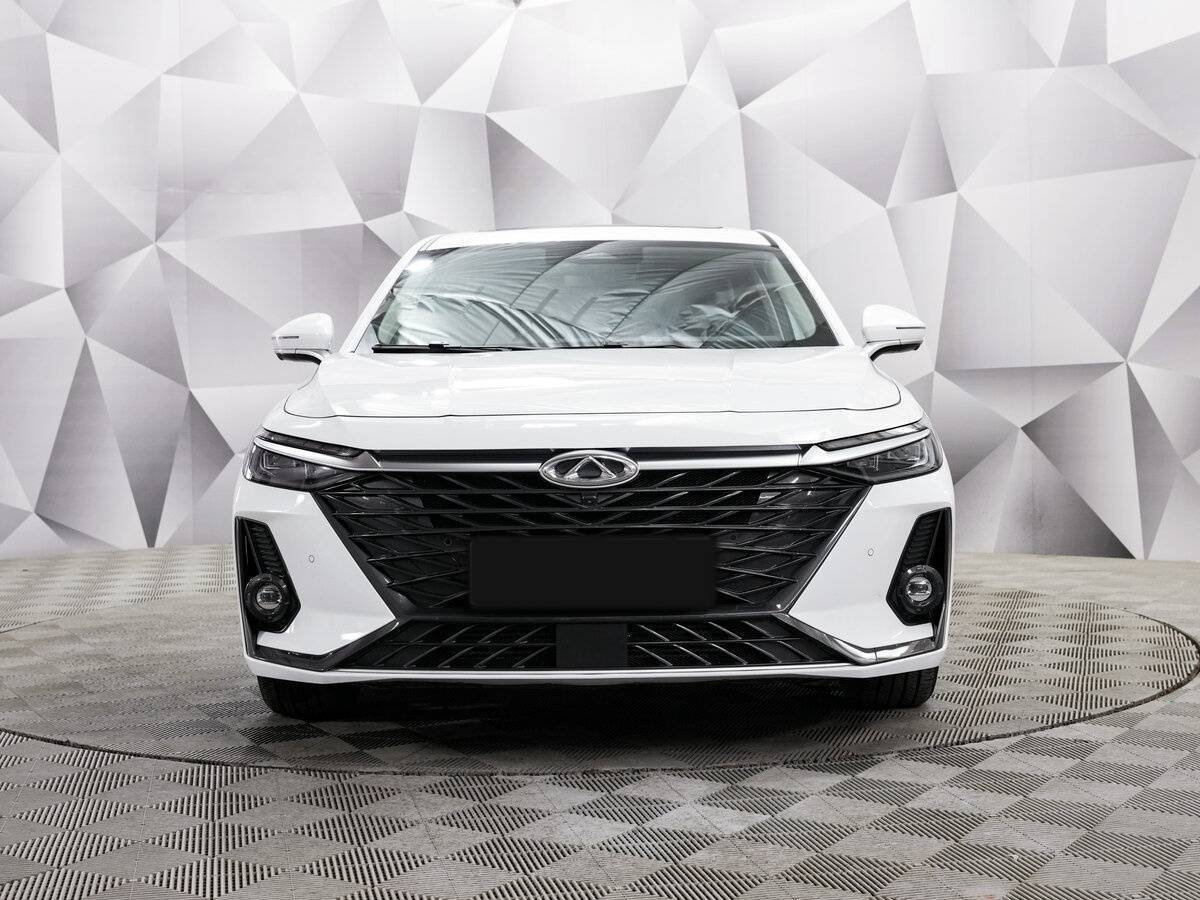 Купить Chery Arrizo 8 с пробегом. Фото: #7