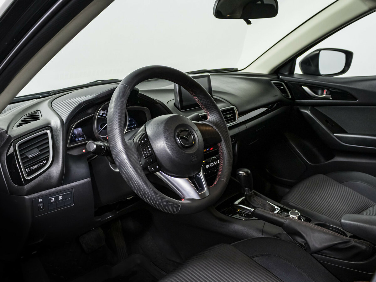 Купить Mazda 3 с пробегом. Фото: #7
