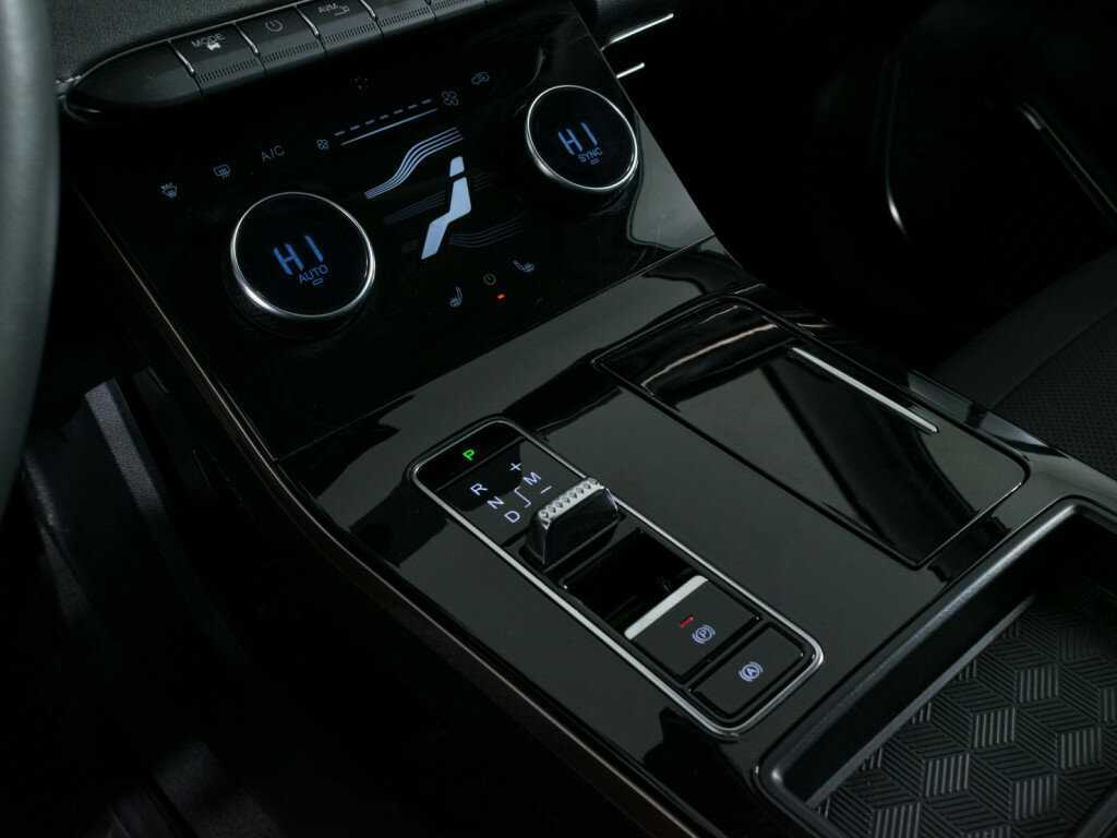 Купить EXEED LX с пробегом. Фото: #14