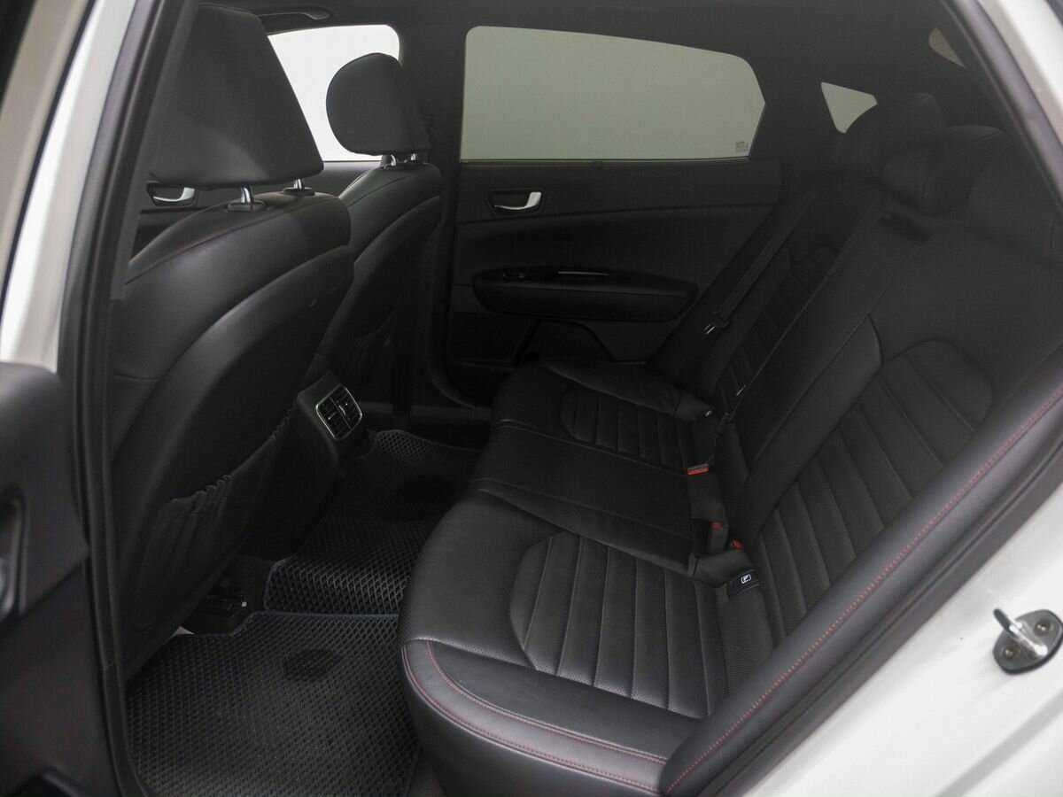 Купить Kia Optima с пробегом. Фото: #6