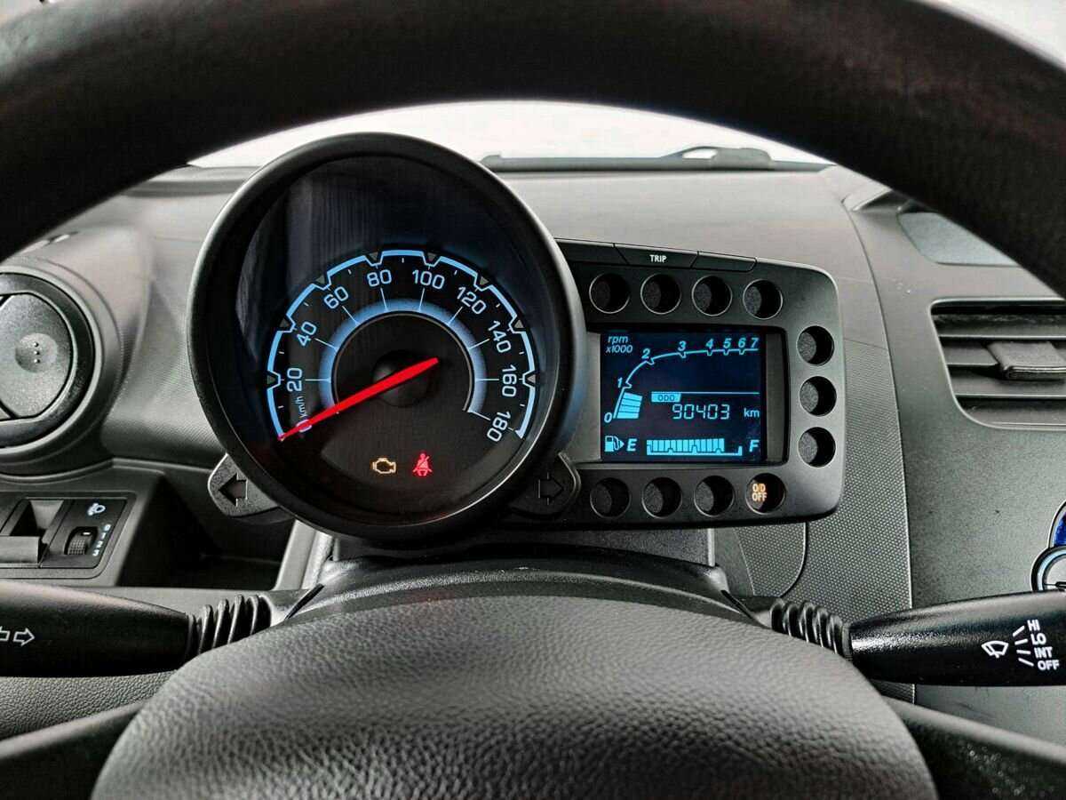 Купить Chevrolet Spark с пробегом. Фото: #12