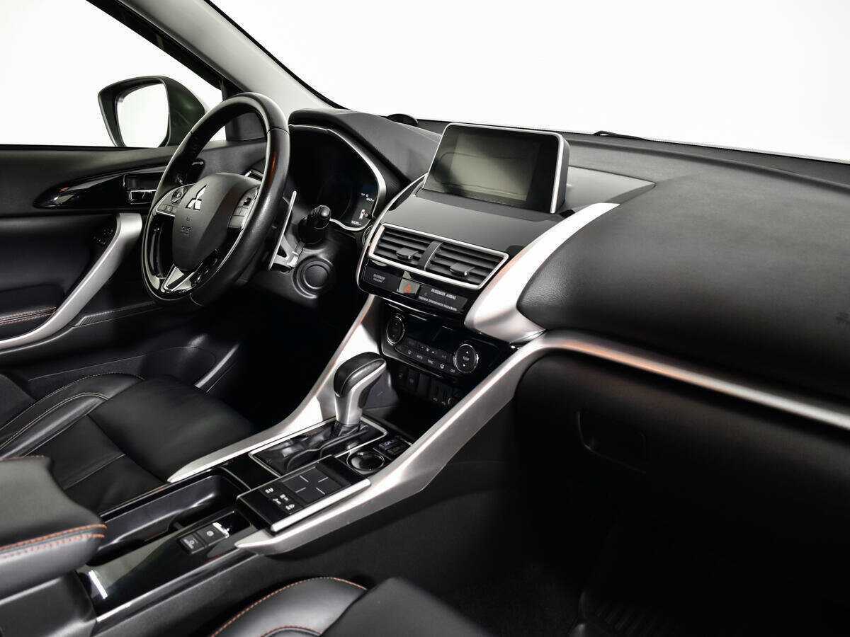 Купить Mitsubishi Eclipse Cross с пробегом. Фото: #8