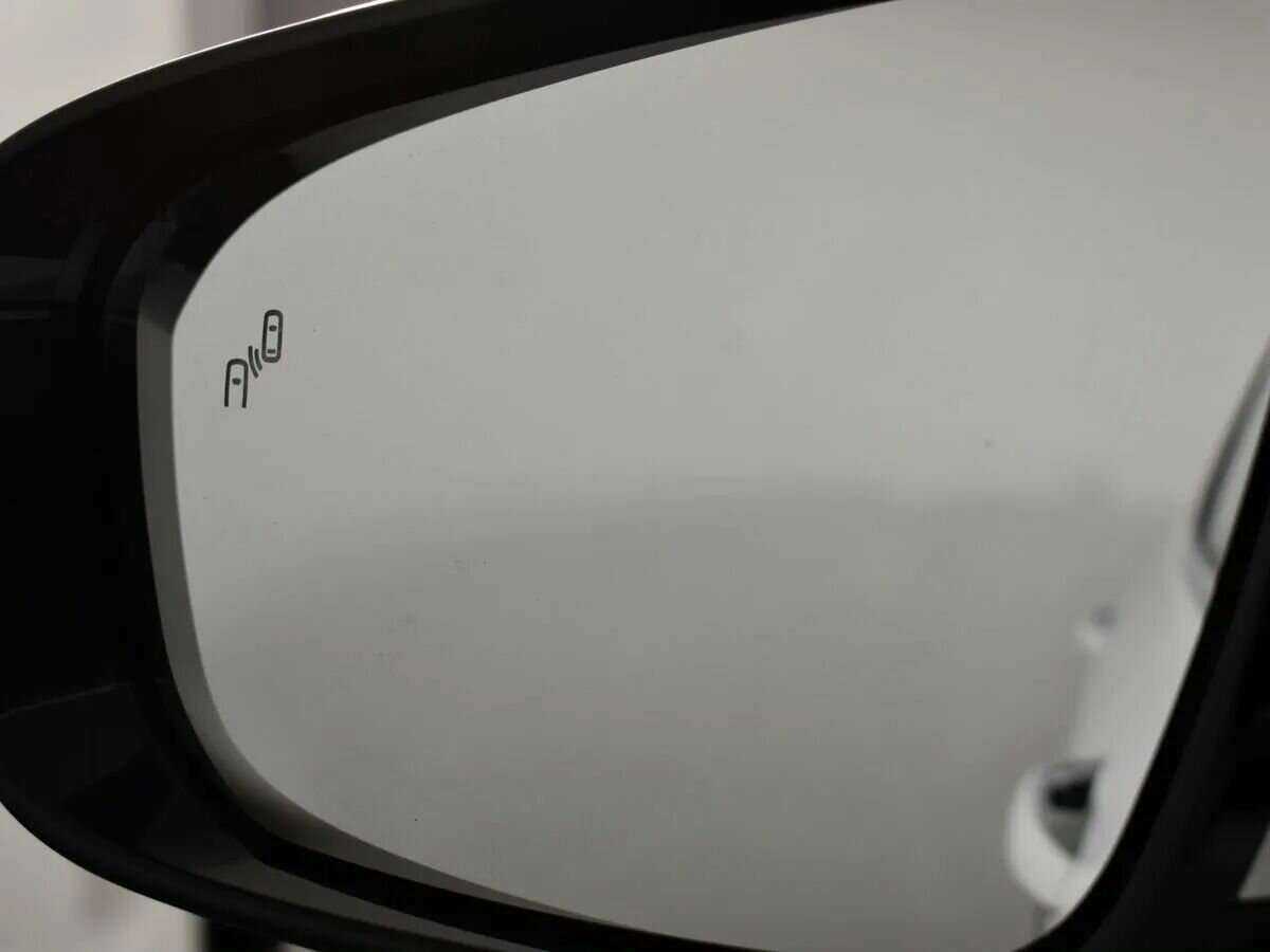 Купить EXEED LX с пробегом. Фото: #23