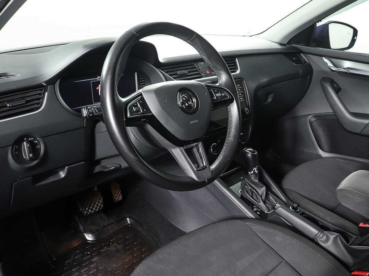 Купить Skoda Octavia с пробегом. Фото: #12