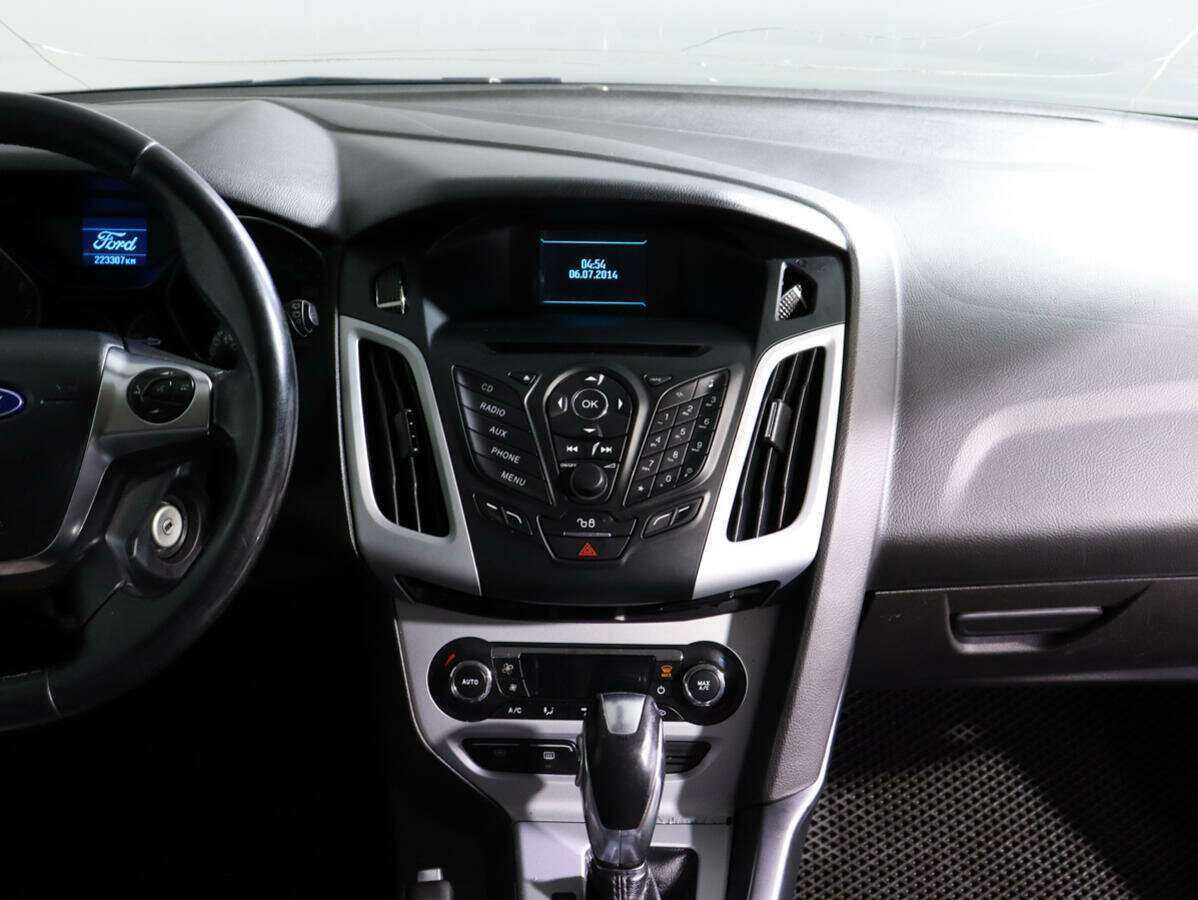 Купить Ford Focus с пробегом. Фото: #11