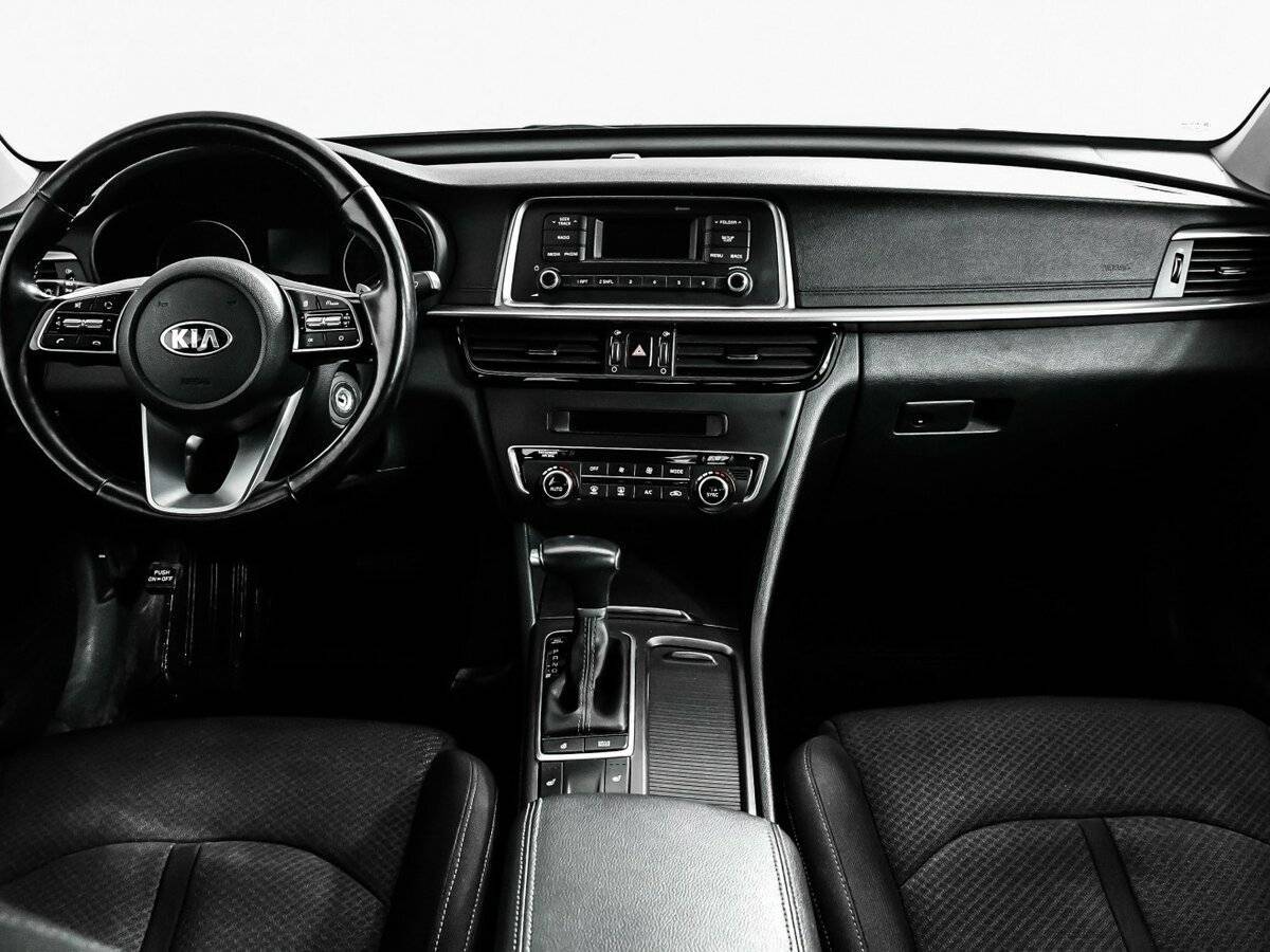 Купить Kia Optima с пробегом. Фото: #10
