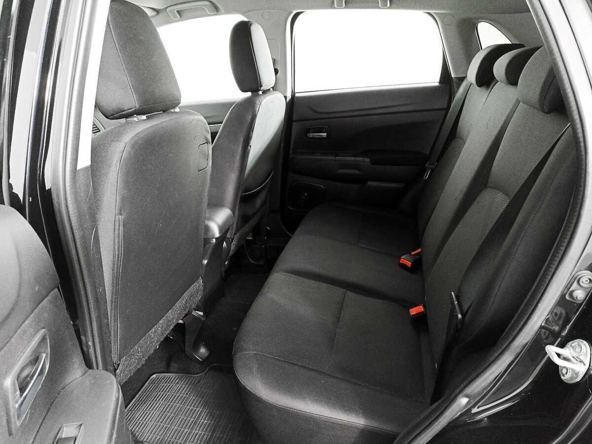 Купить Mitsubishi ASX с пробегом. Фото: #7
