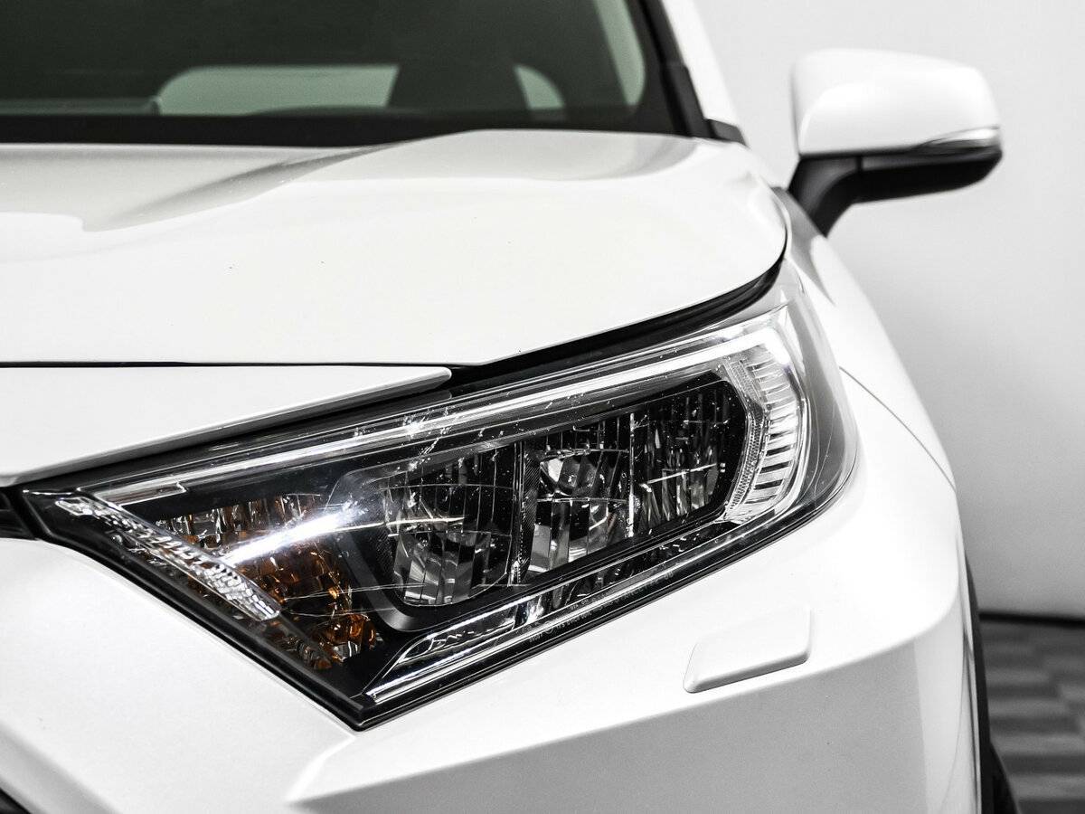 Купить Toyota RAV4 с пробегом. Фото: #14