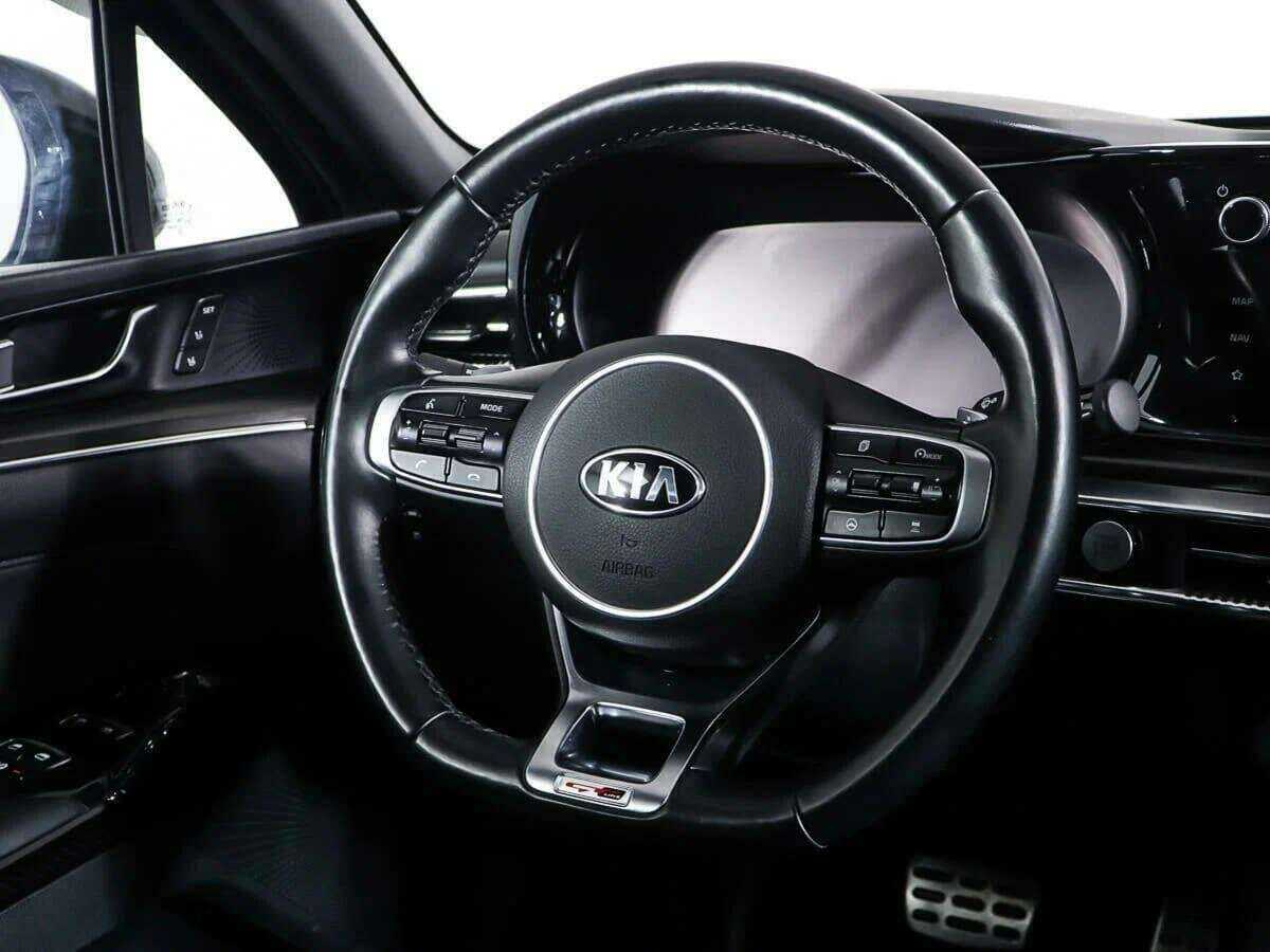 Купить Kia K5 с пробегом. Фото: #14