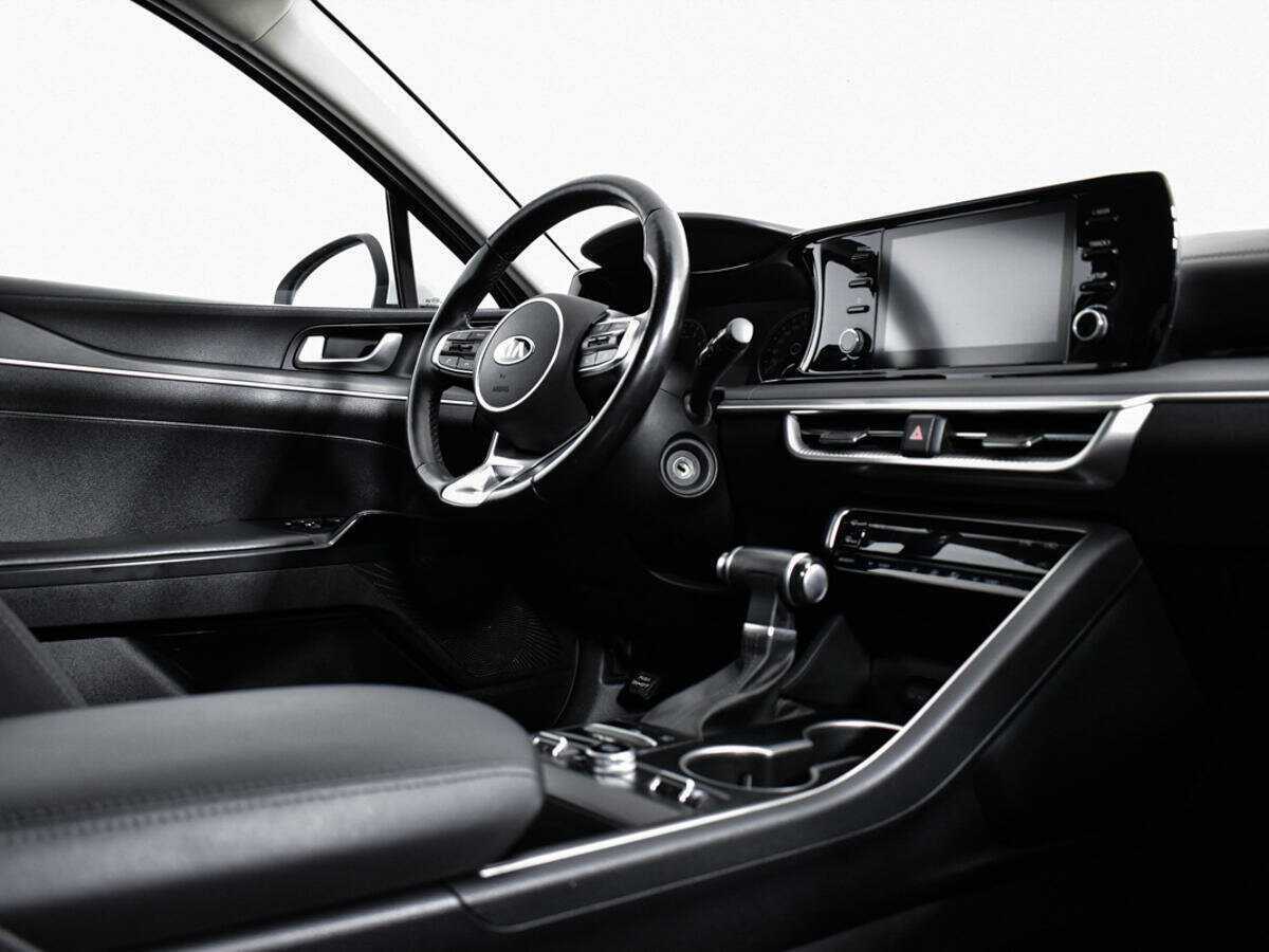 Купить Kia K5 с пробегом. Фото: #8