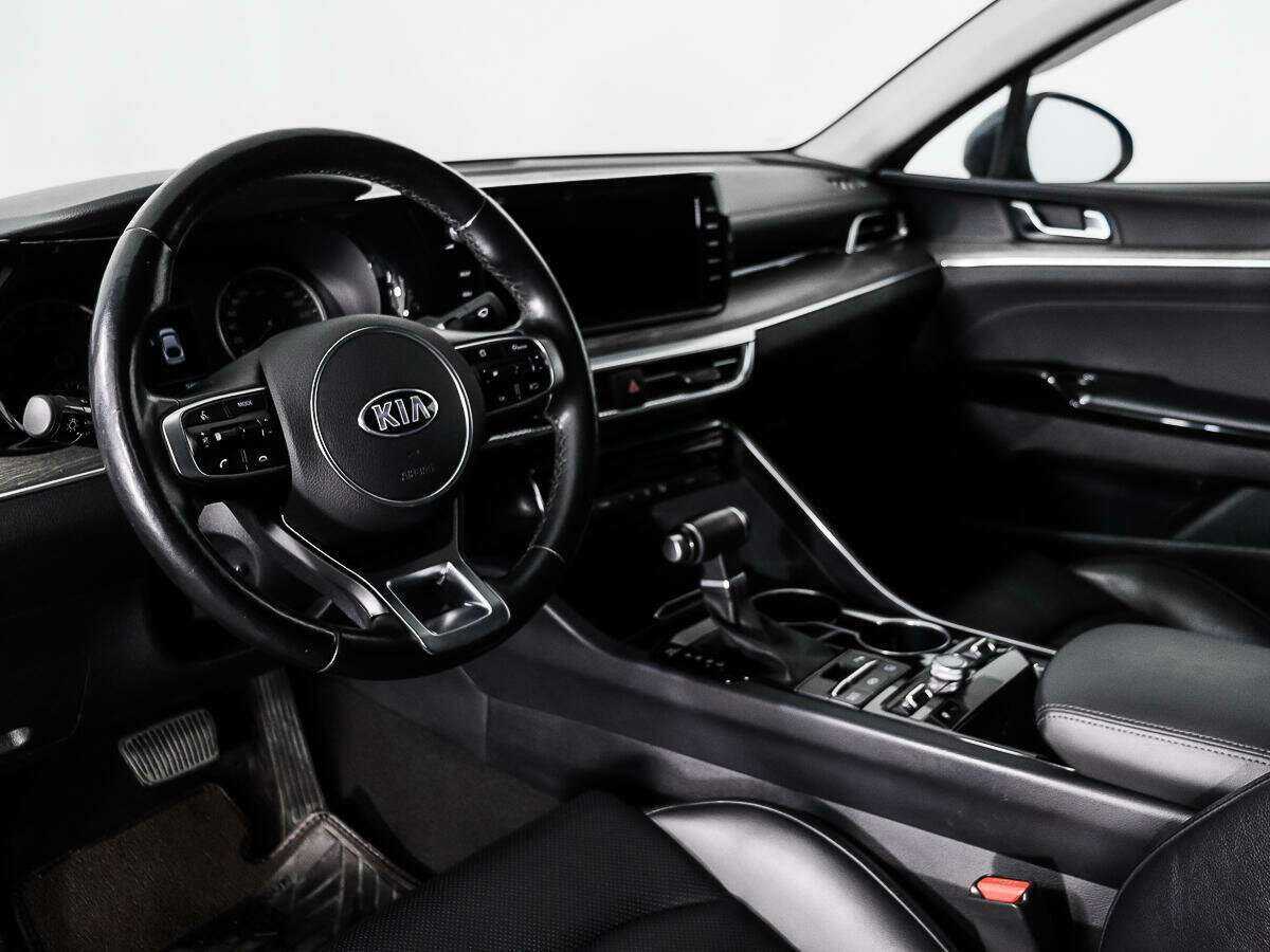 Купить Kia K5 с пробегом. Фото: #8