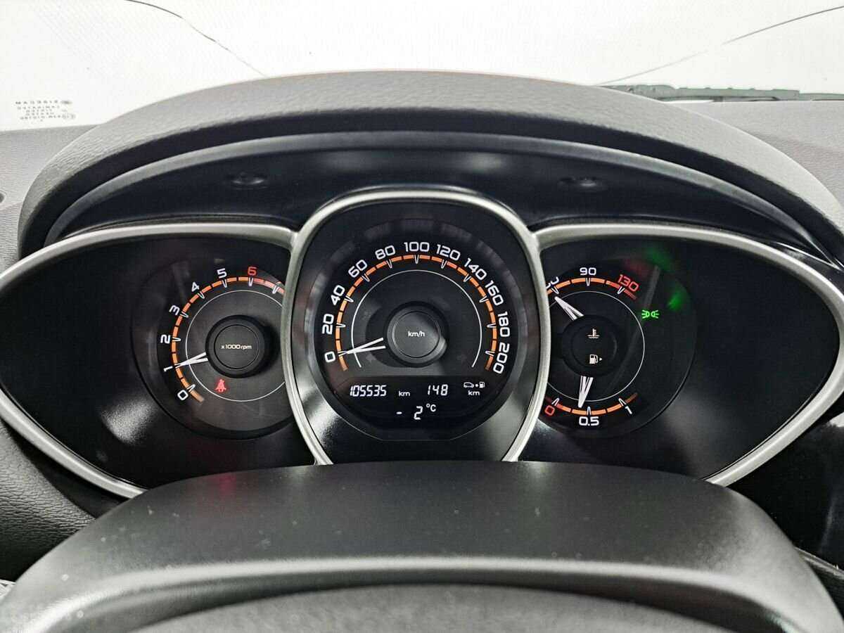 Купить Lada (ВАЗ) Vesta с пробегом. Фото: #10