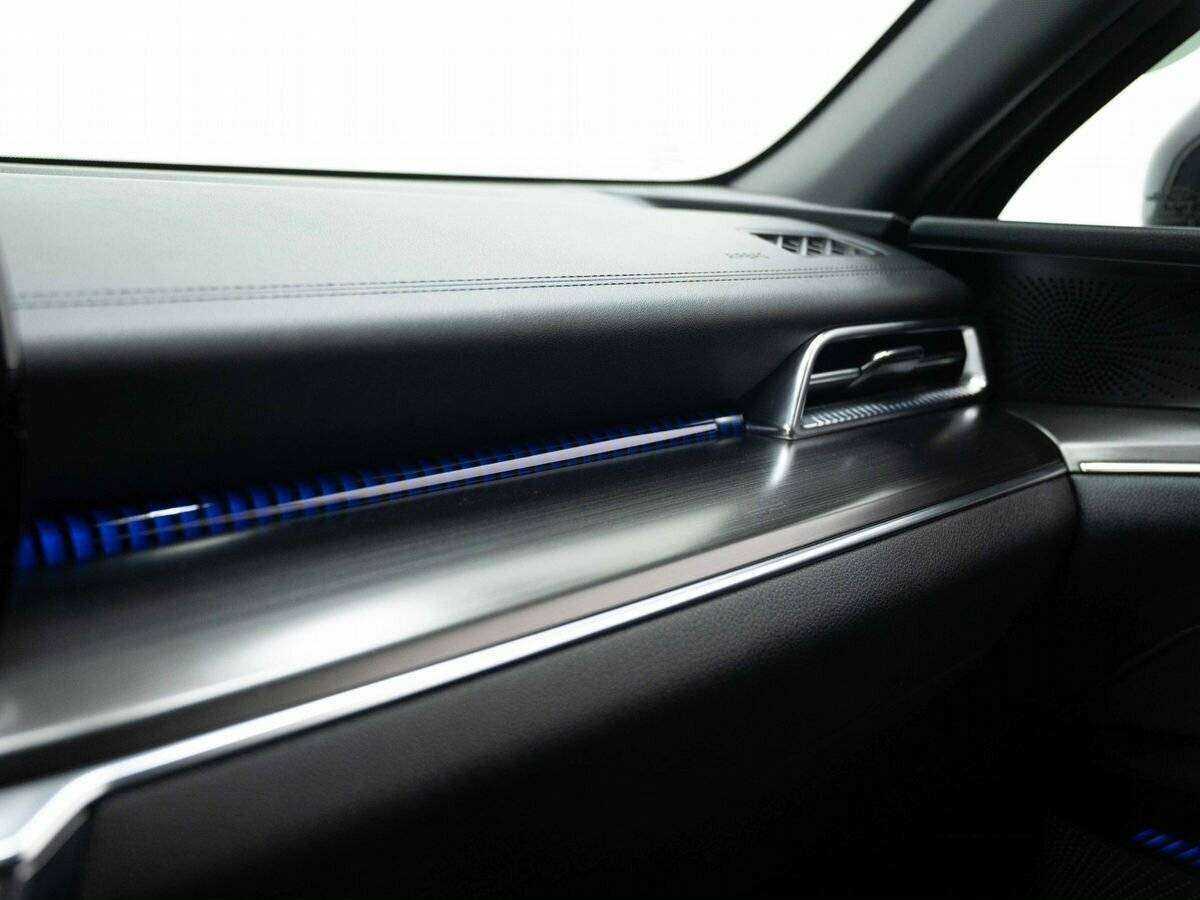 Купить Kia K5 с пробегом. Фото: #27