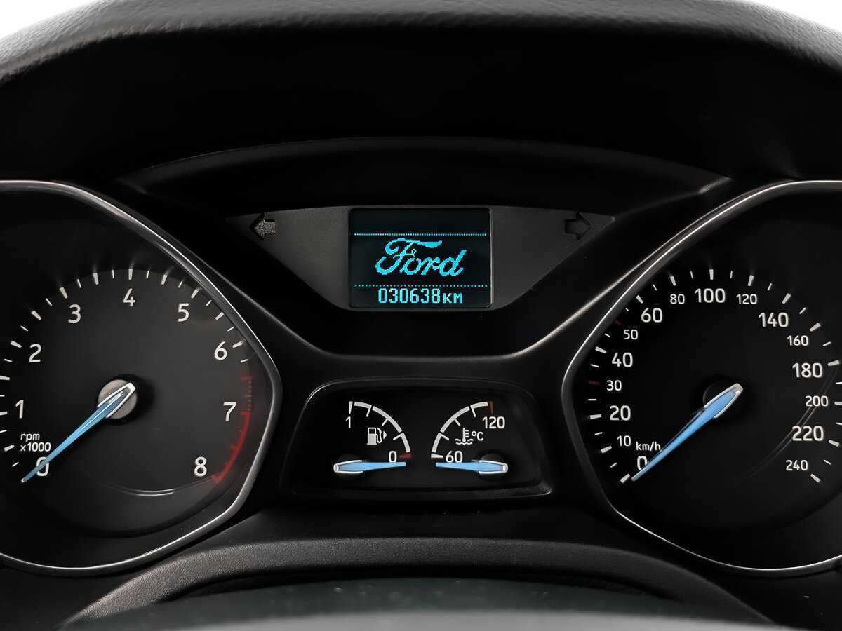 Купить Ford Focus с пробегом. Фото: #10