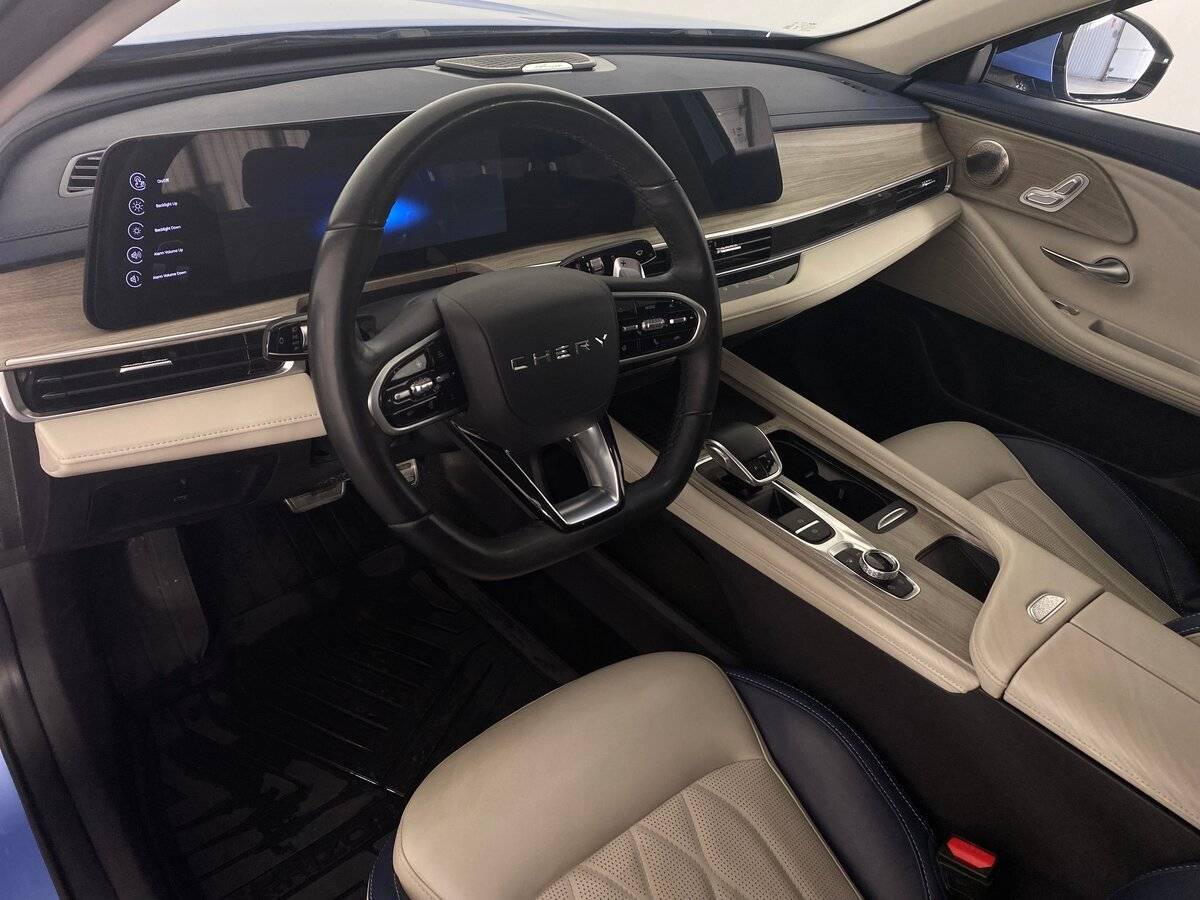 Купить Chery Arrizo 8 с пробегом. Фото: #11