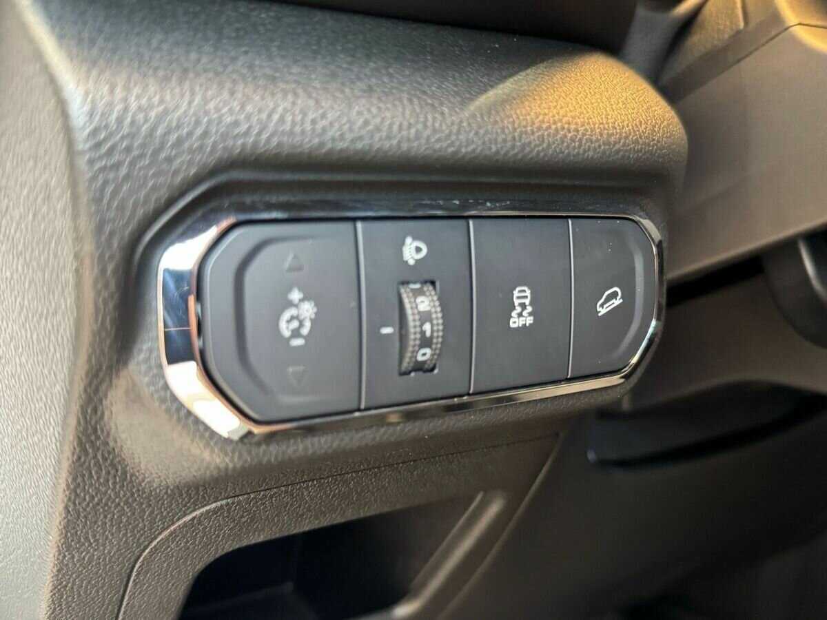 Купить Haval Jolion с пробегом. Фото: #16