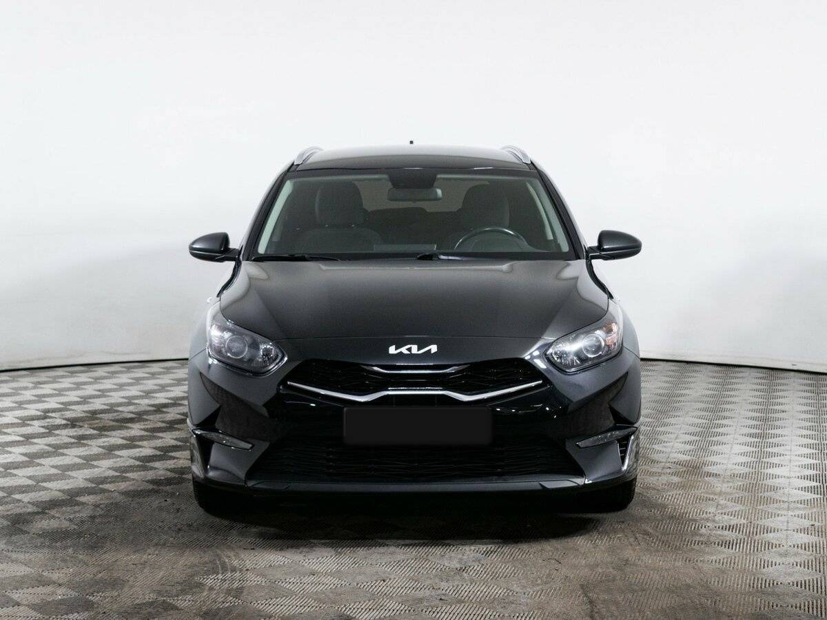 Купить Kia Ceed с пробегом. Фото: #1