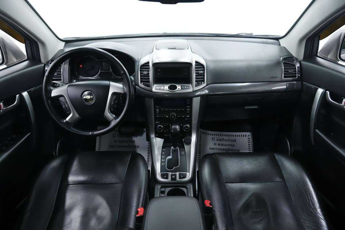 Купить Chevrolet Captiva с пробегом. Фото: #10