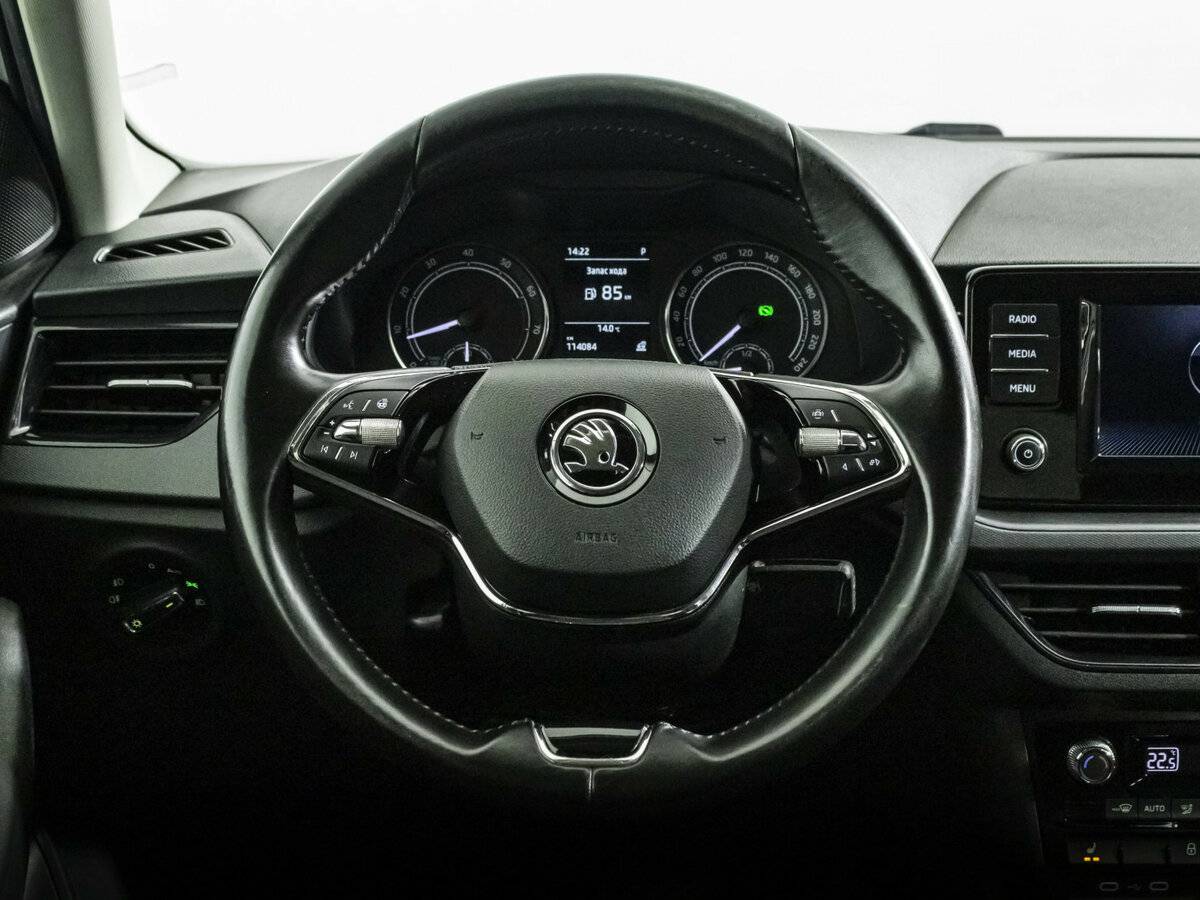 Купить Skoda Rapid с пробегом. Фото: #9