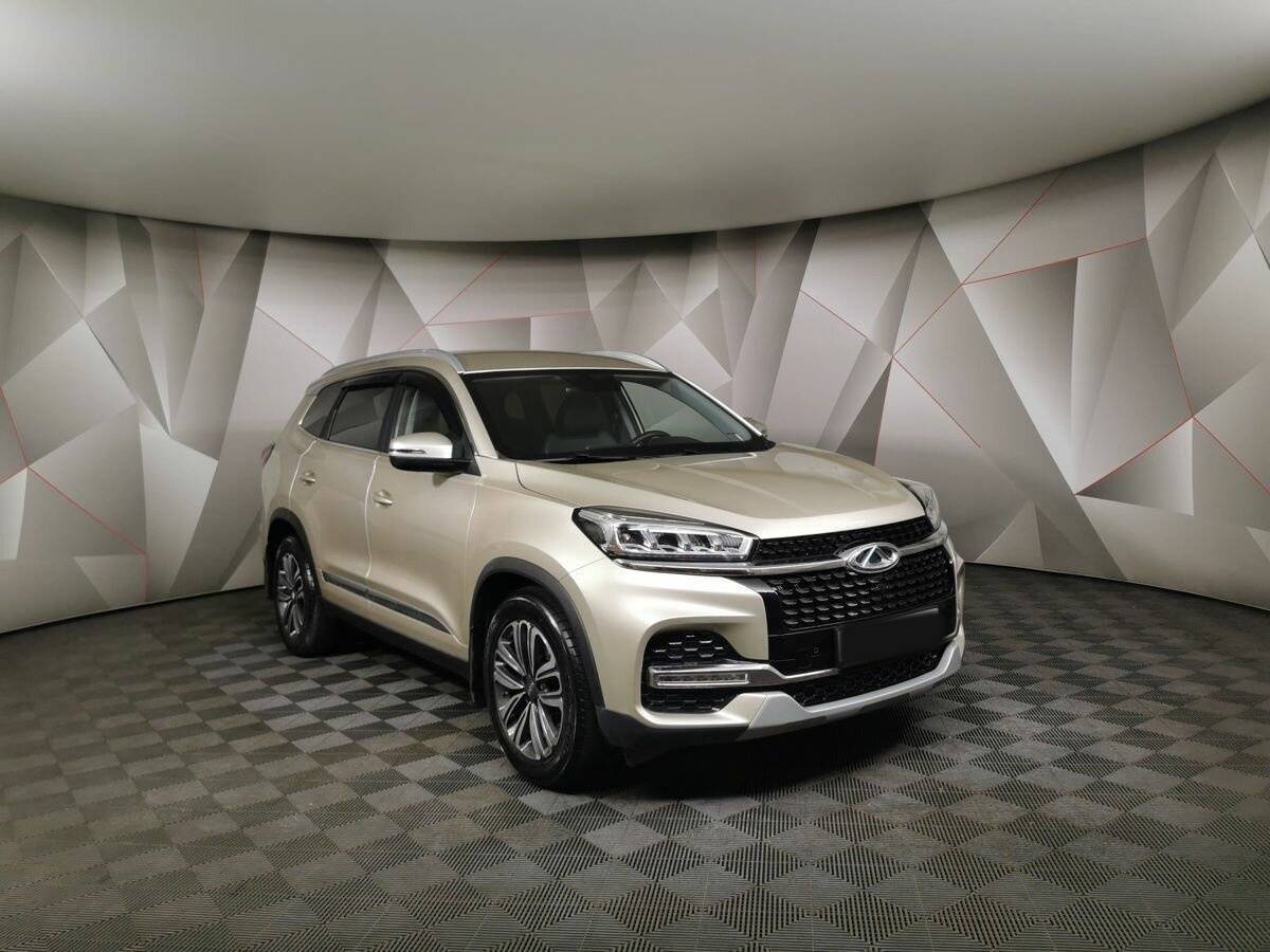 Купить Chery Tiggo 8 с пробегом. Фото: #2