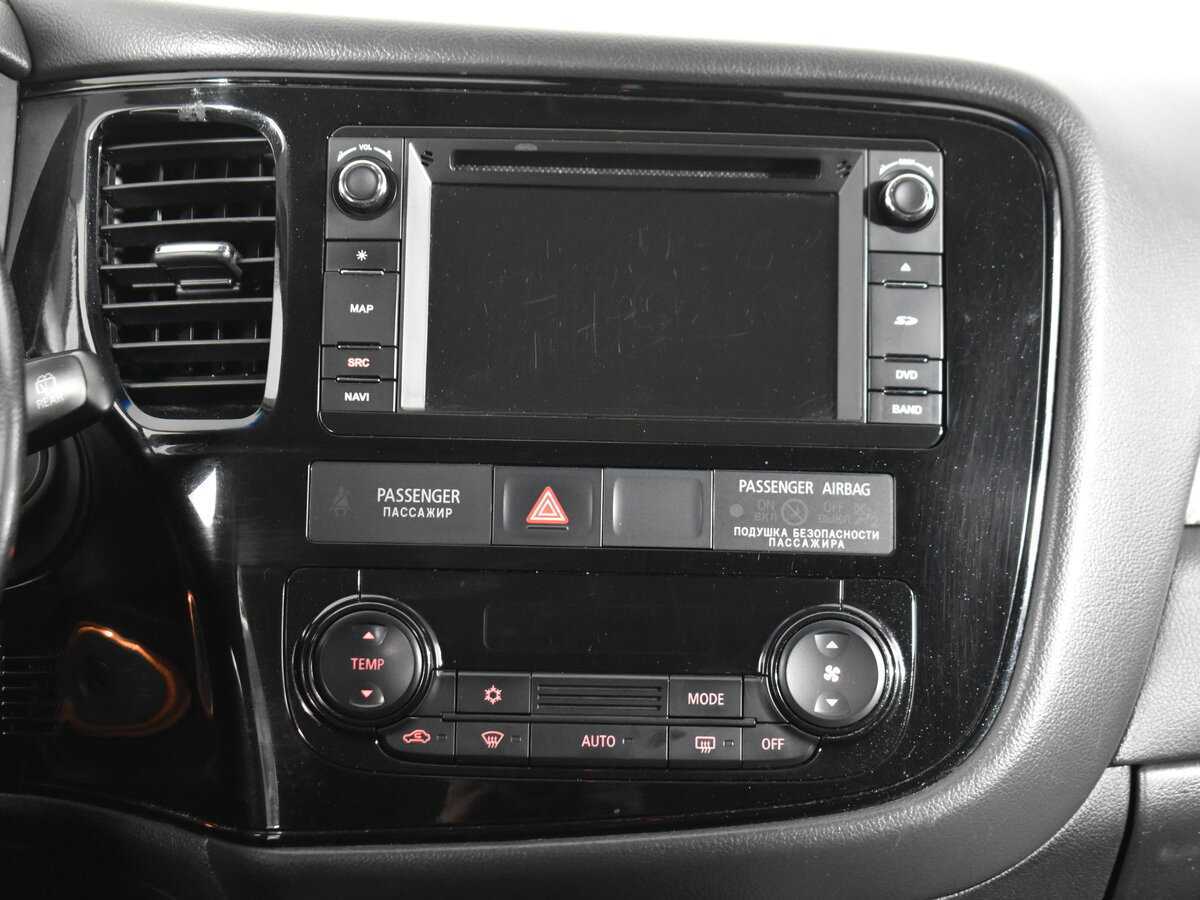 Купить Mitsubishi Outlander с пробегом. Фото: #13