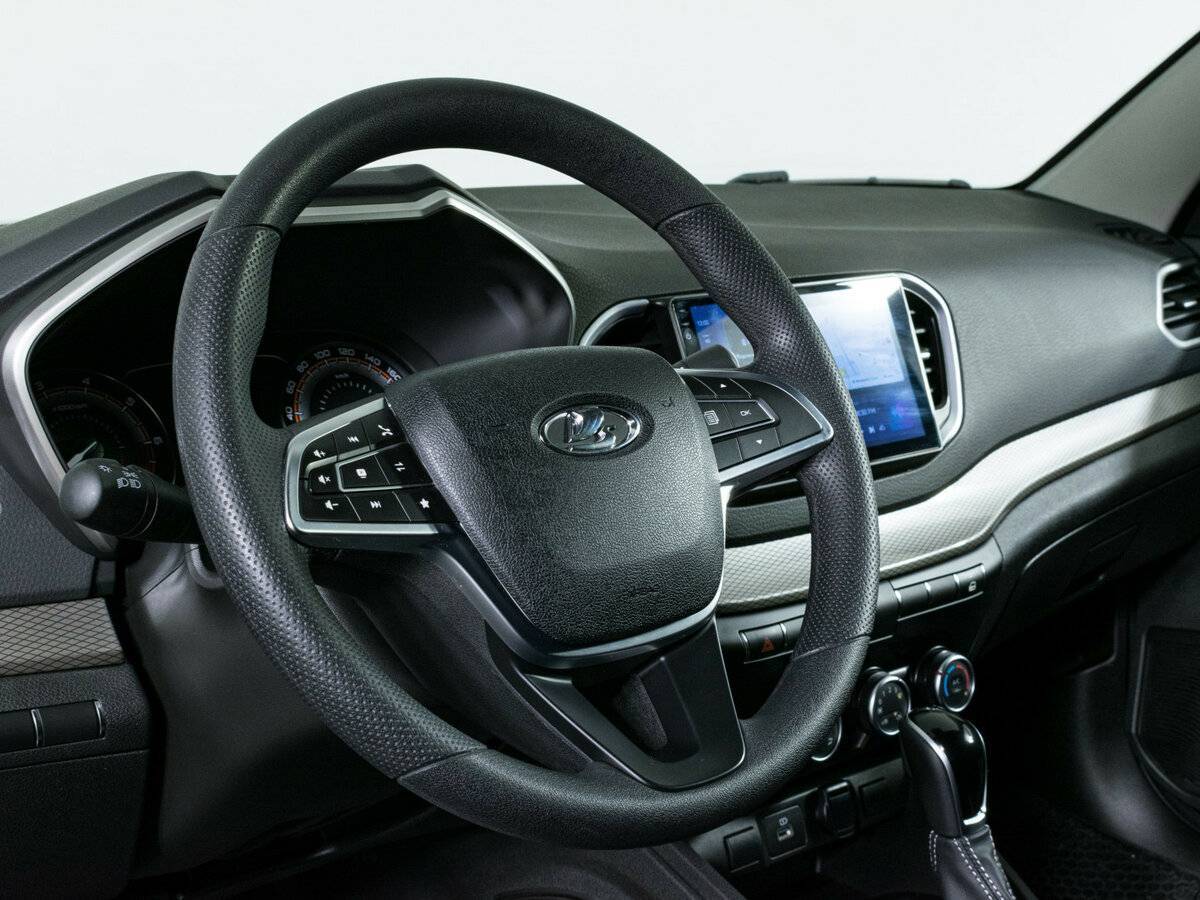 Купить Lada (ВАЗ) Vesta с пробегом. Фото: #11