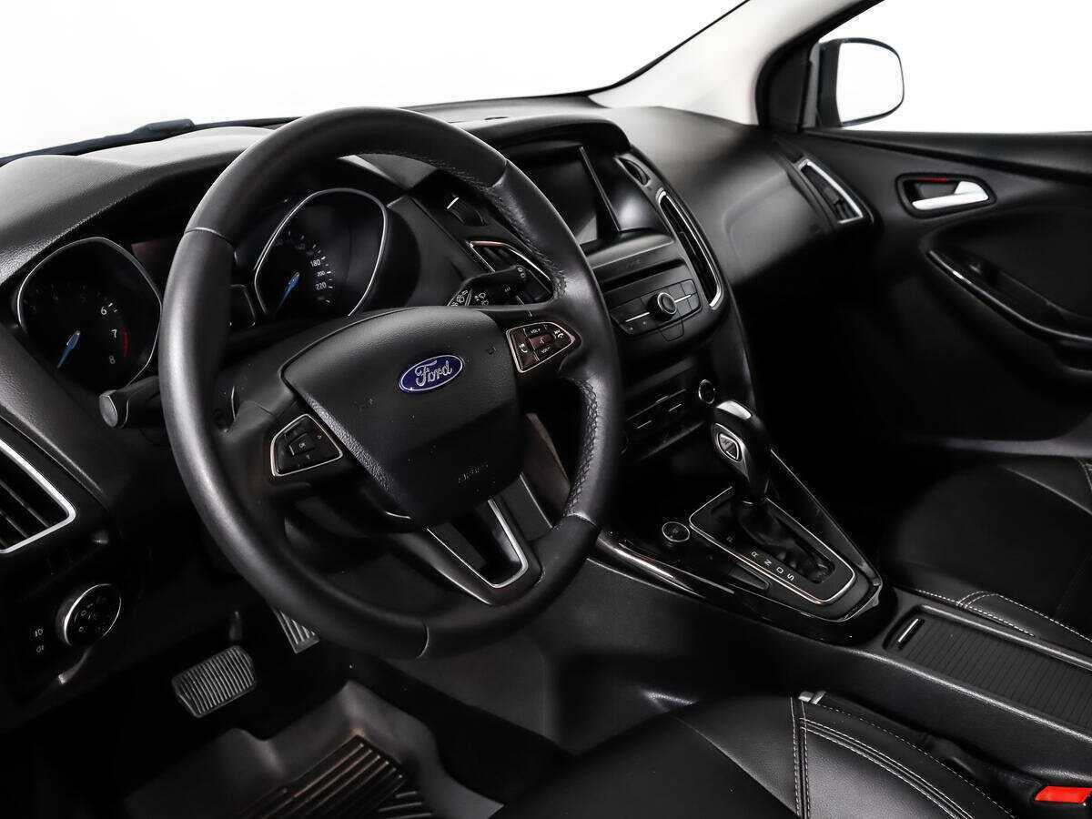Купить Ford Focus с пробегом. Фото: #8